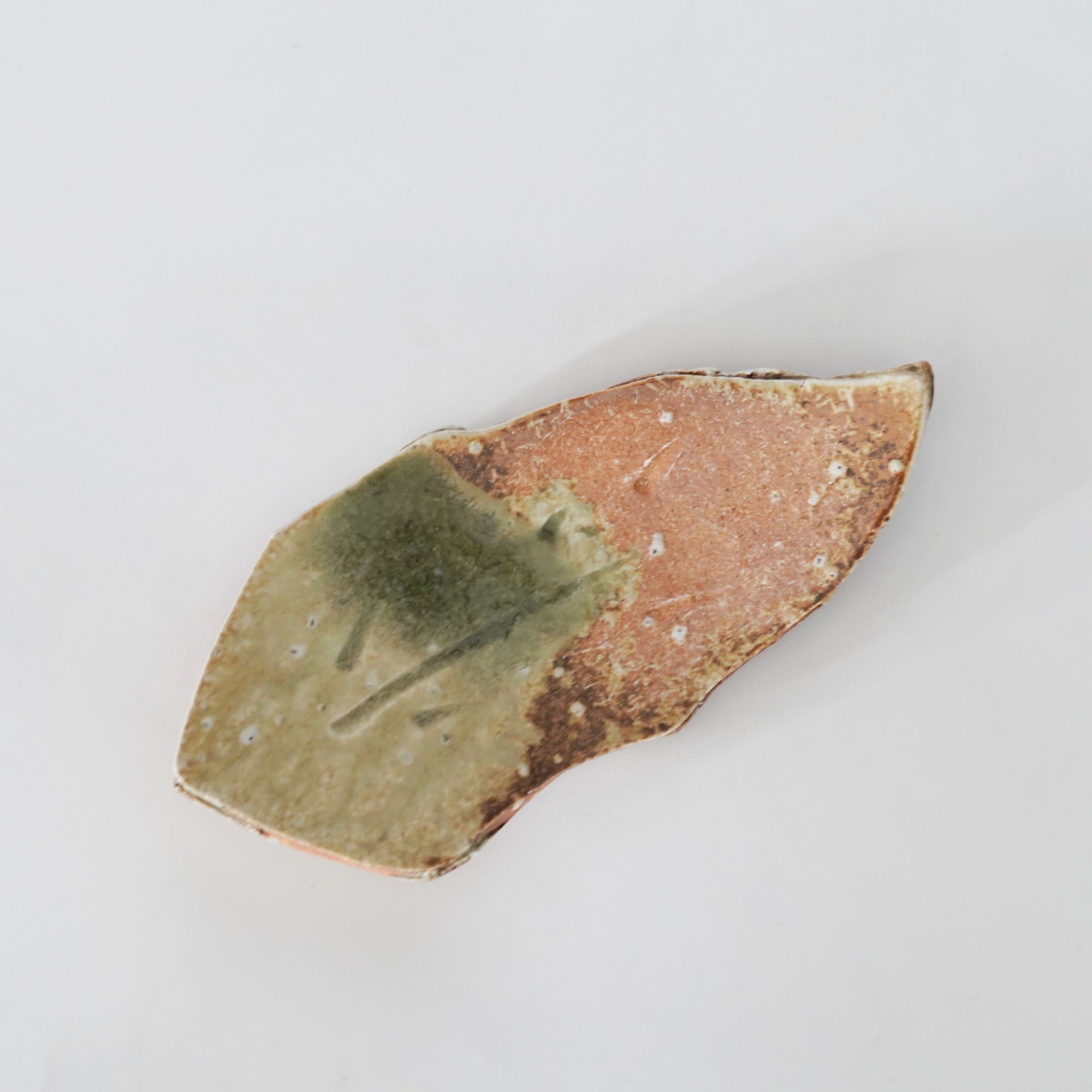 Iga leaf plate