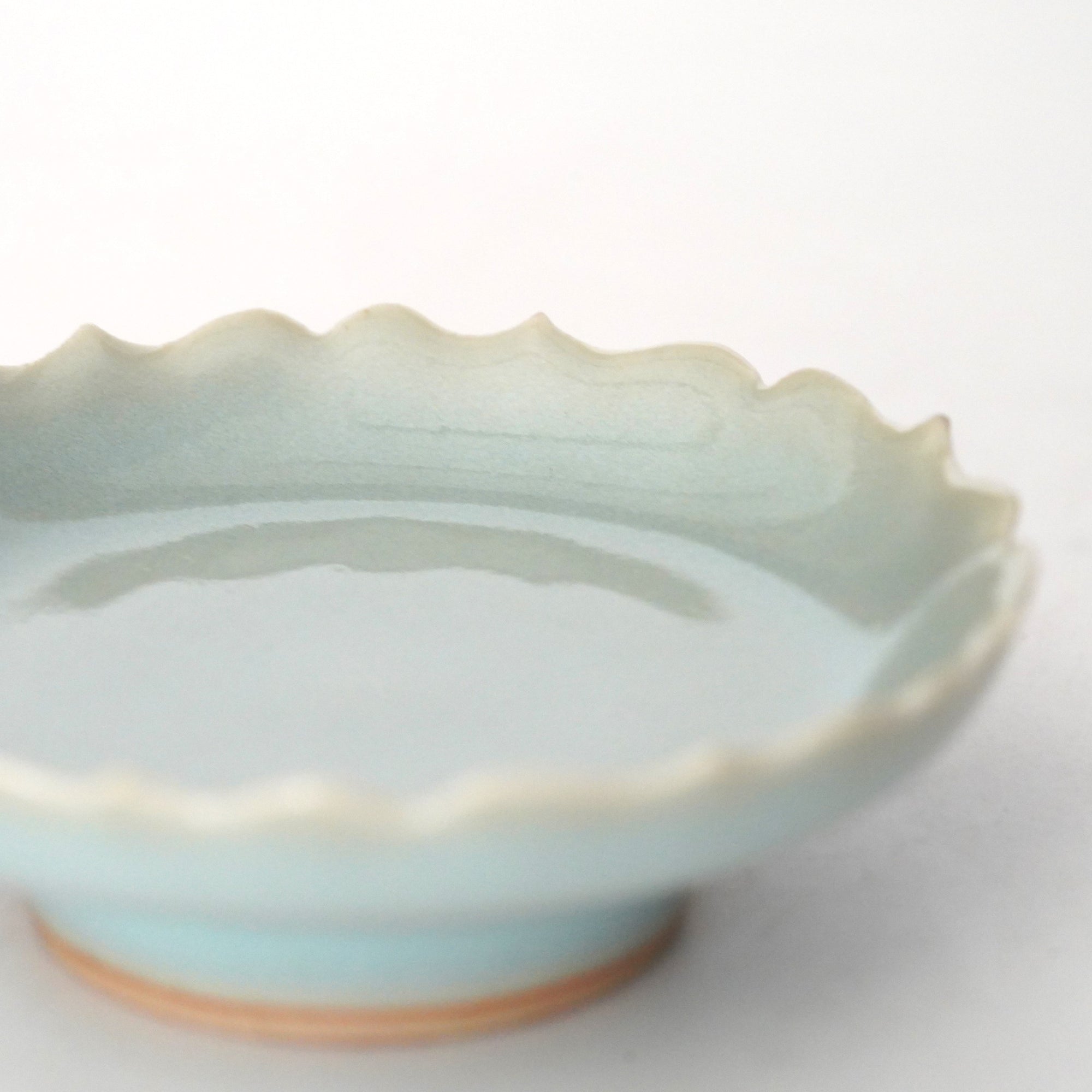 【木山卓】粉青瓷圈花手盐盘