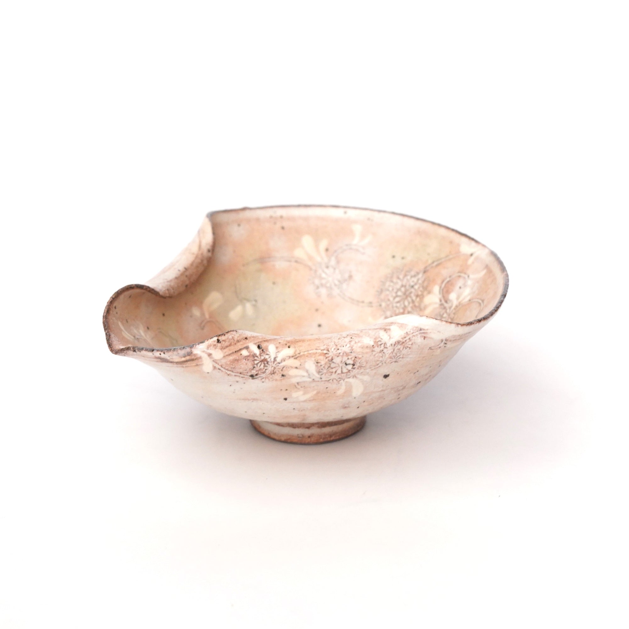 錆三島葉型向付