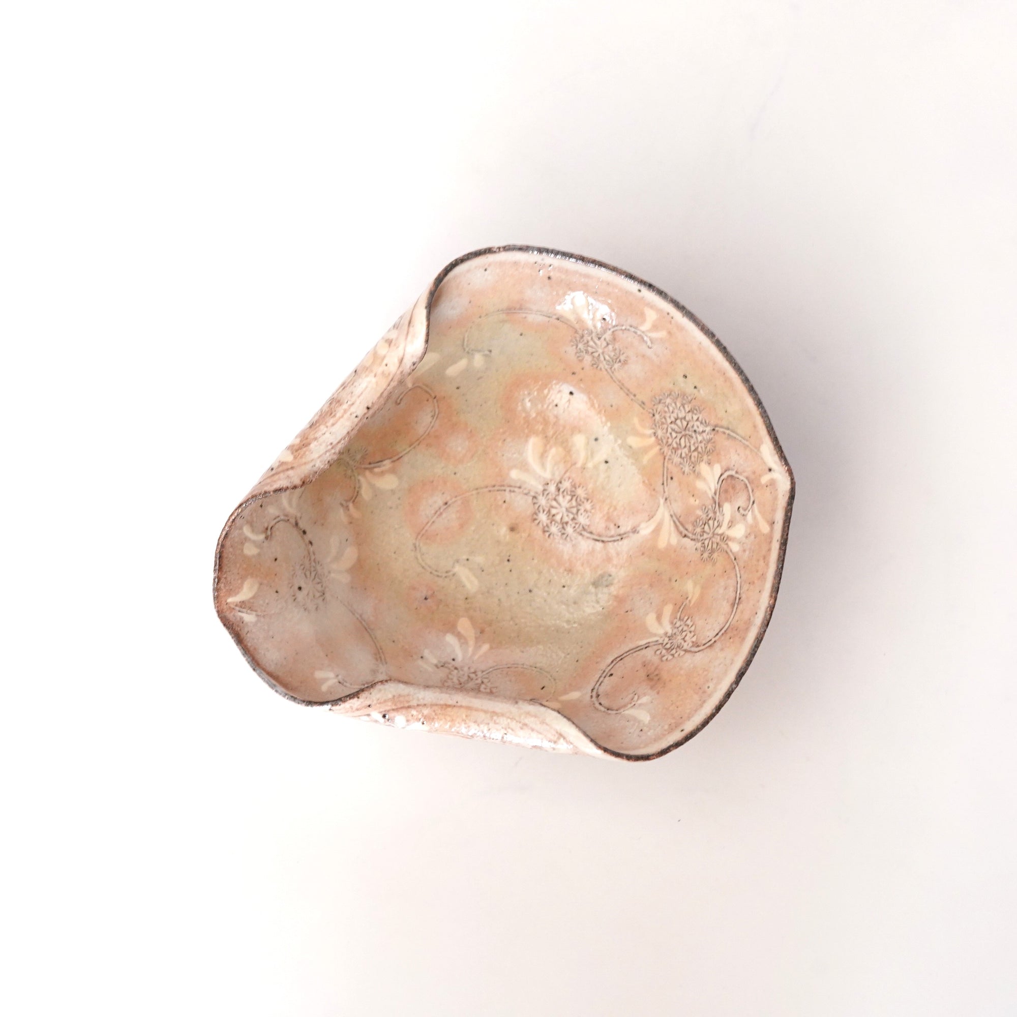 錆三島葉型向付