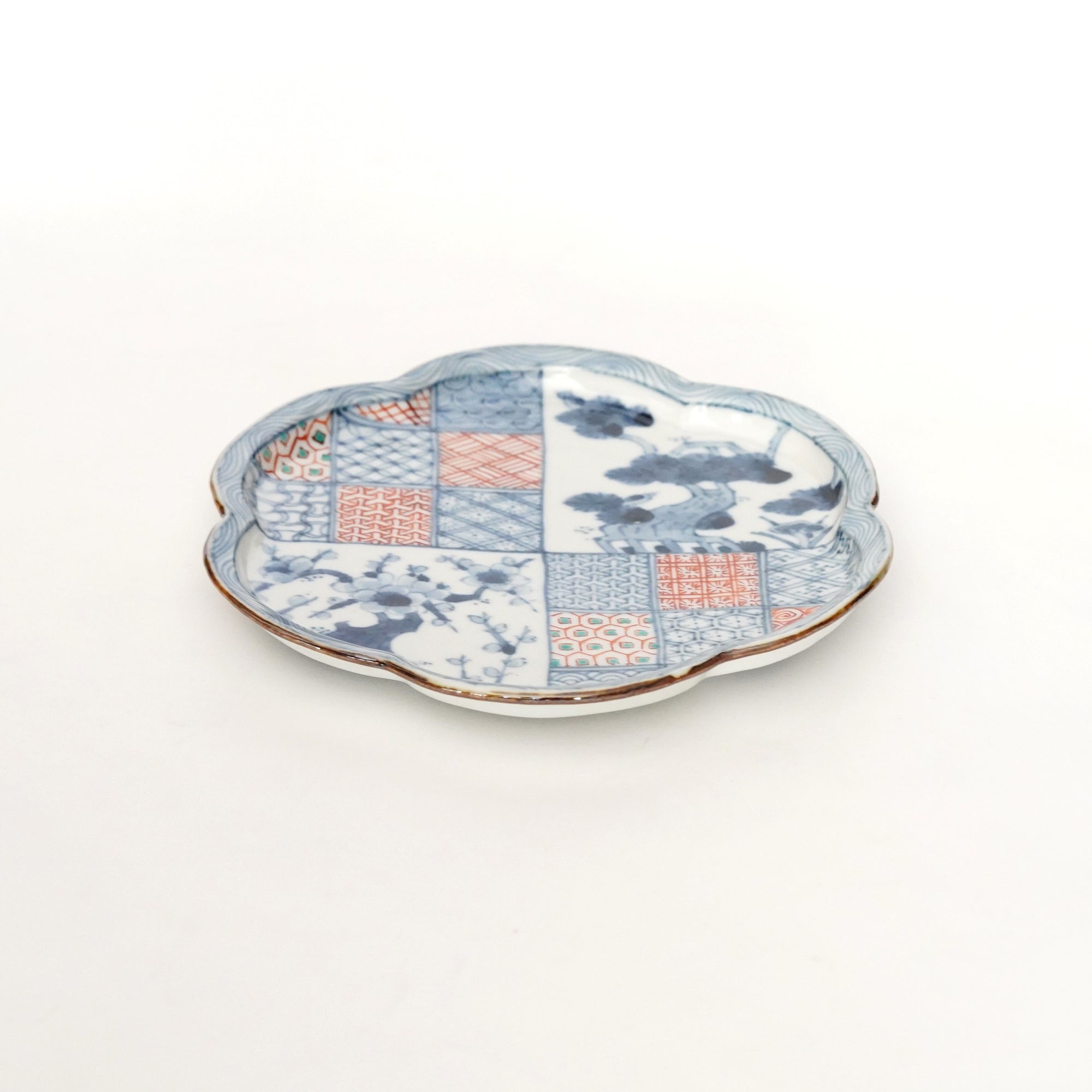 6.5寸輪花平皿 祥瑞色絵