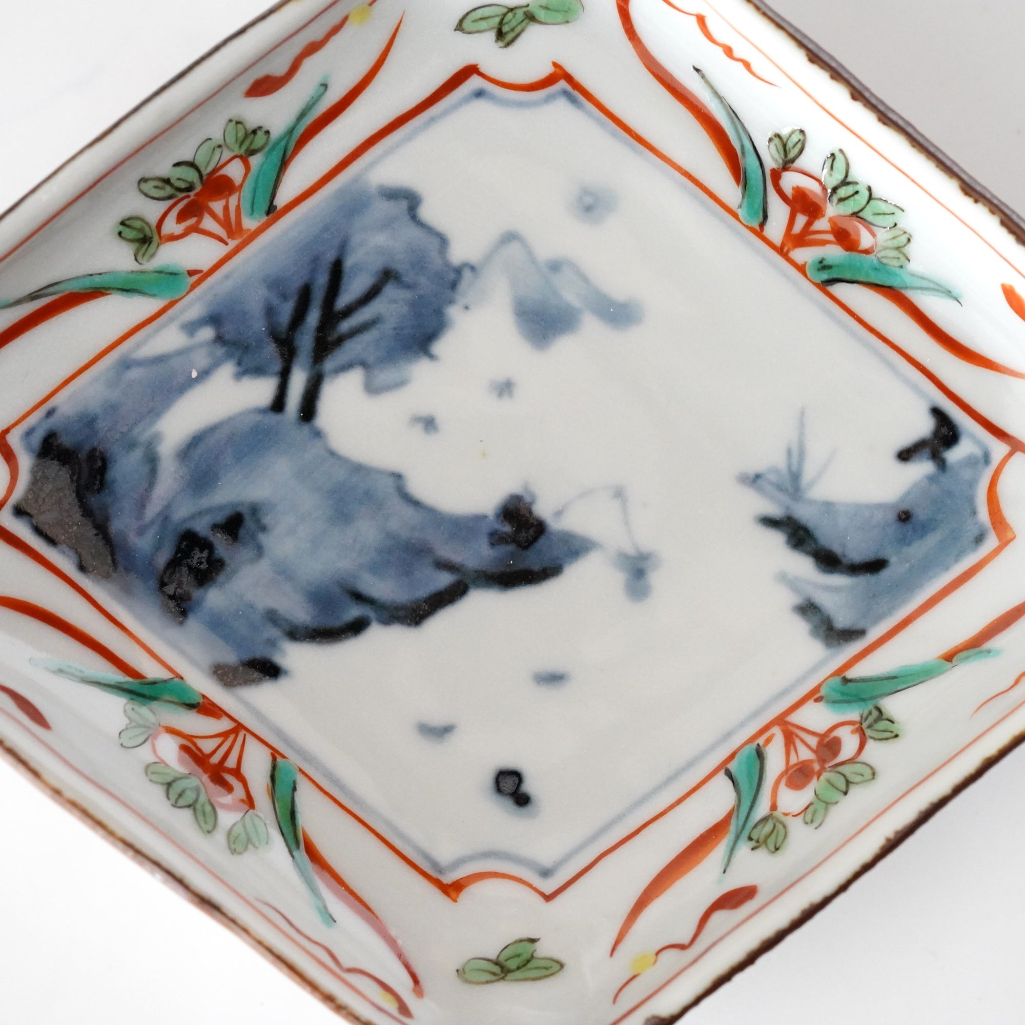 菱型皿 赤絵染山水