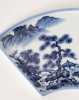 染付山水扇面皿