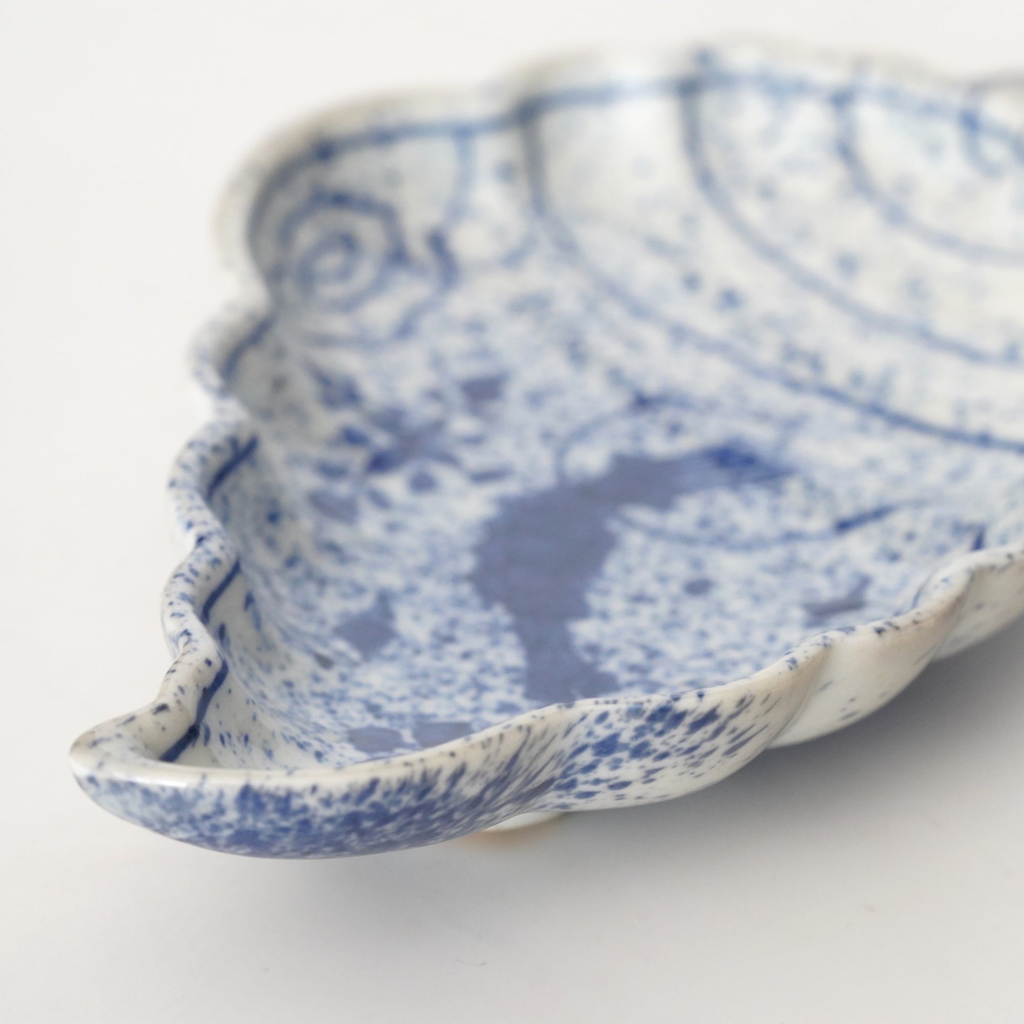 吹墨海老貝型皿