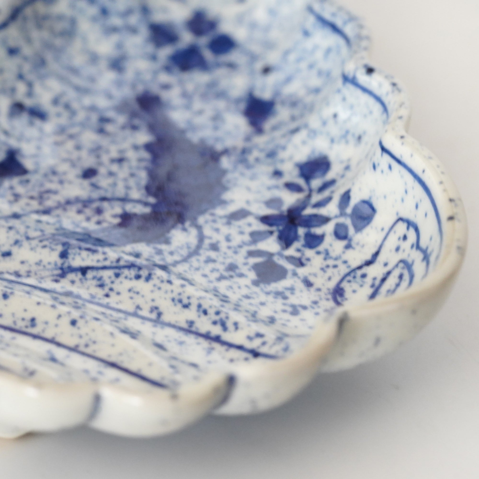 吹墨海老貝型皿