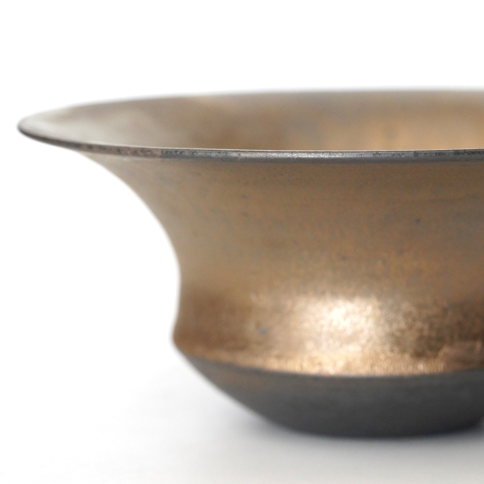 【Hideki Yamamoto】Gold-painted Yayoi bowl