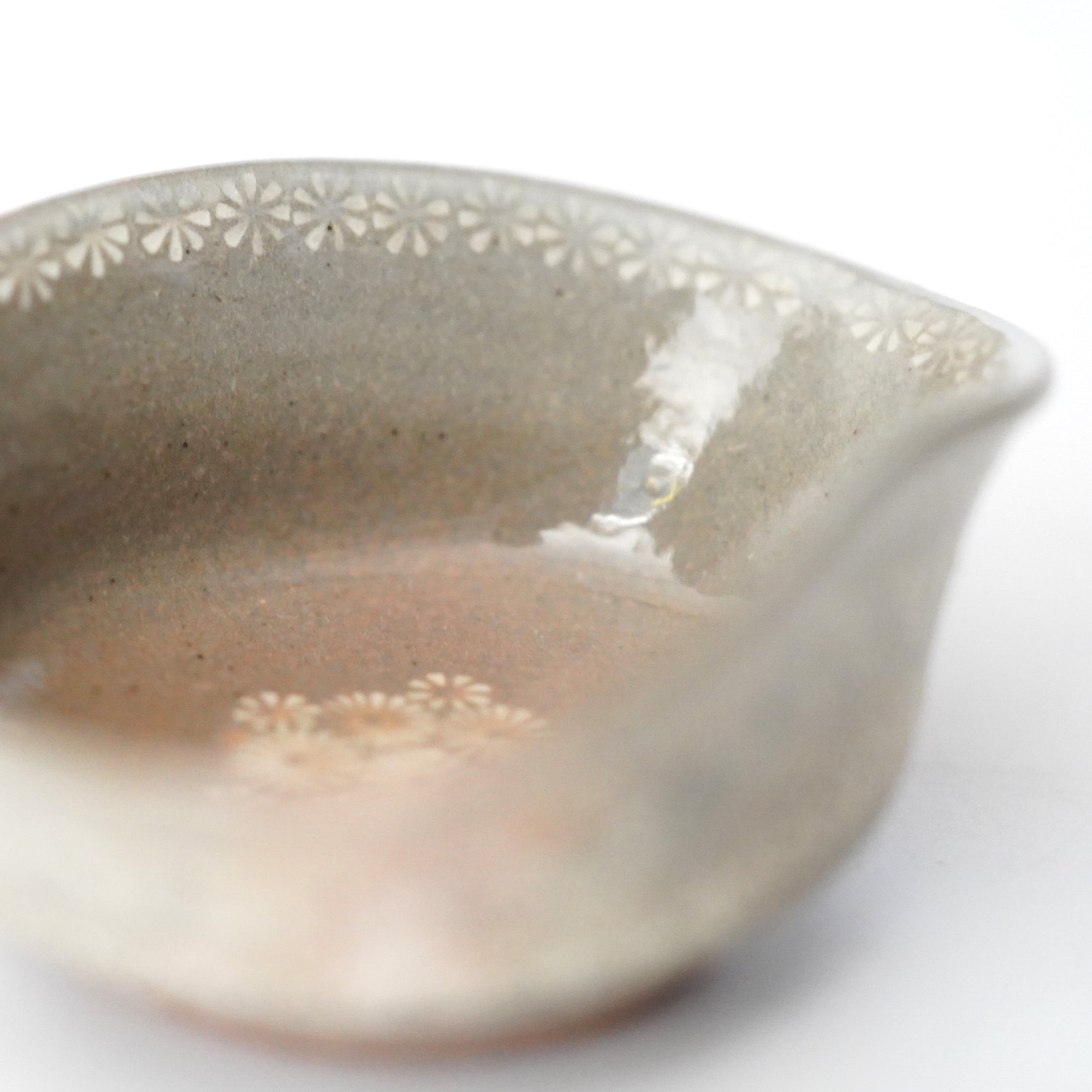 【宮里絵美】三島手沓形盃