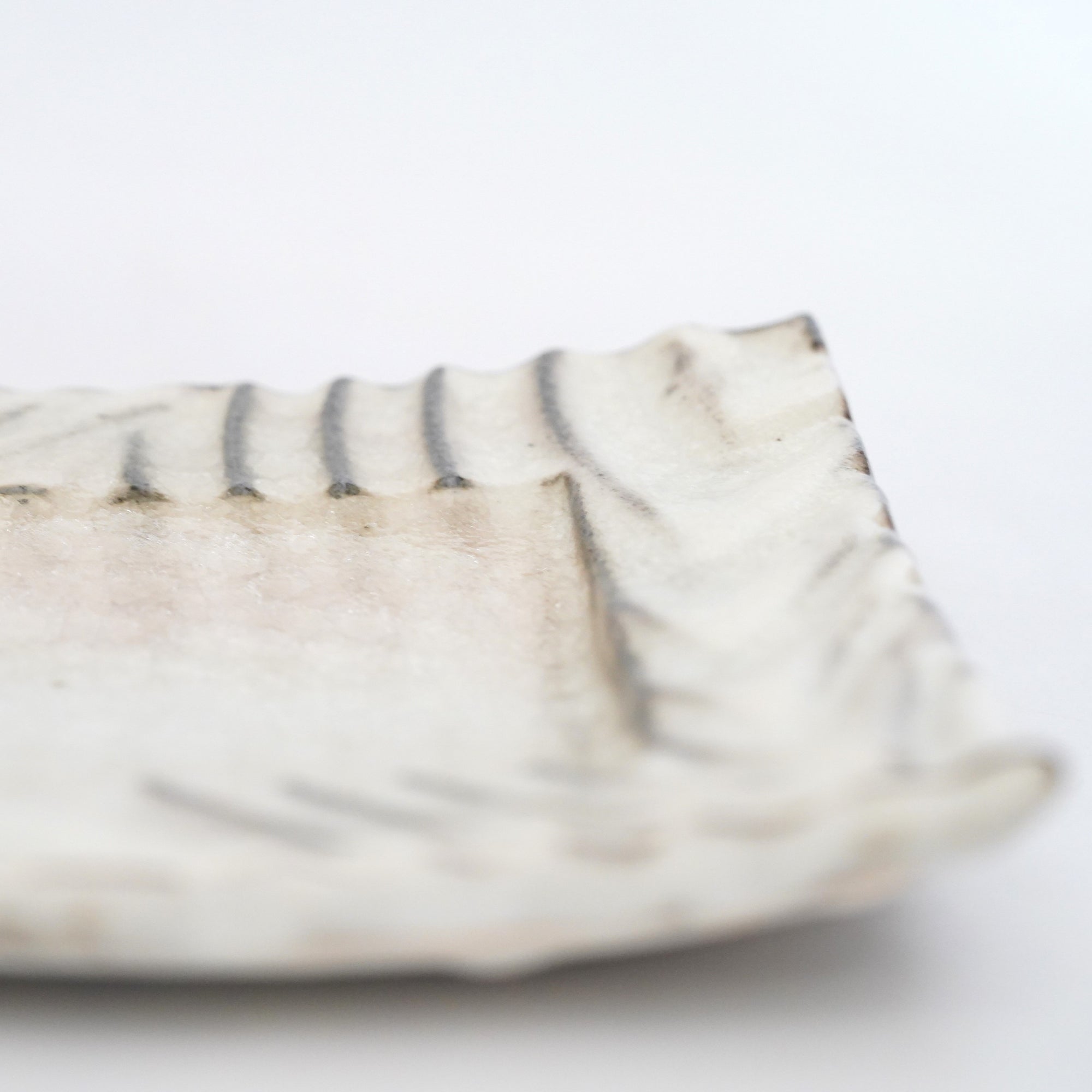 【Hideki Yamamoto】Glass glazed Mishima-de hexagonal plate
