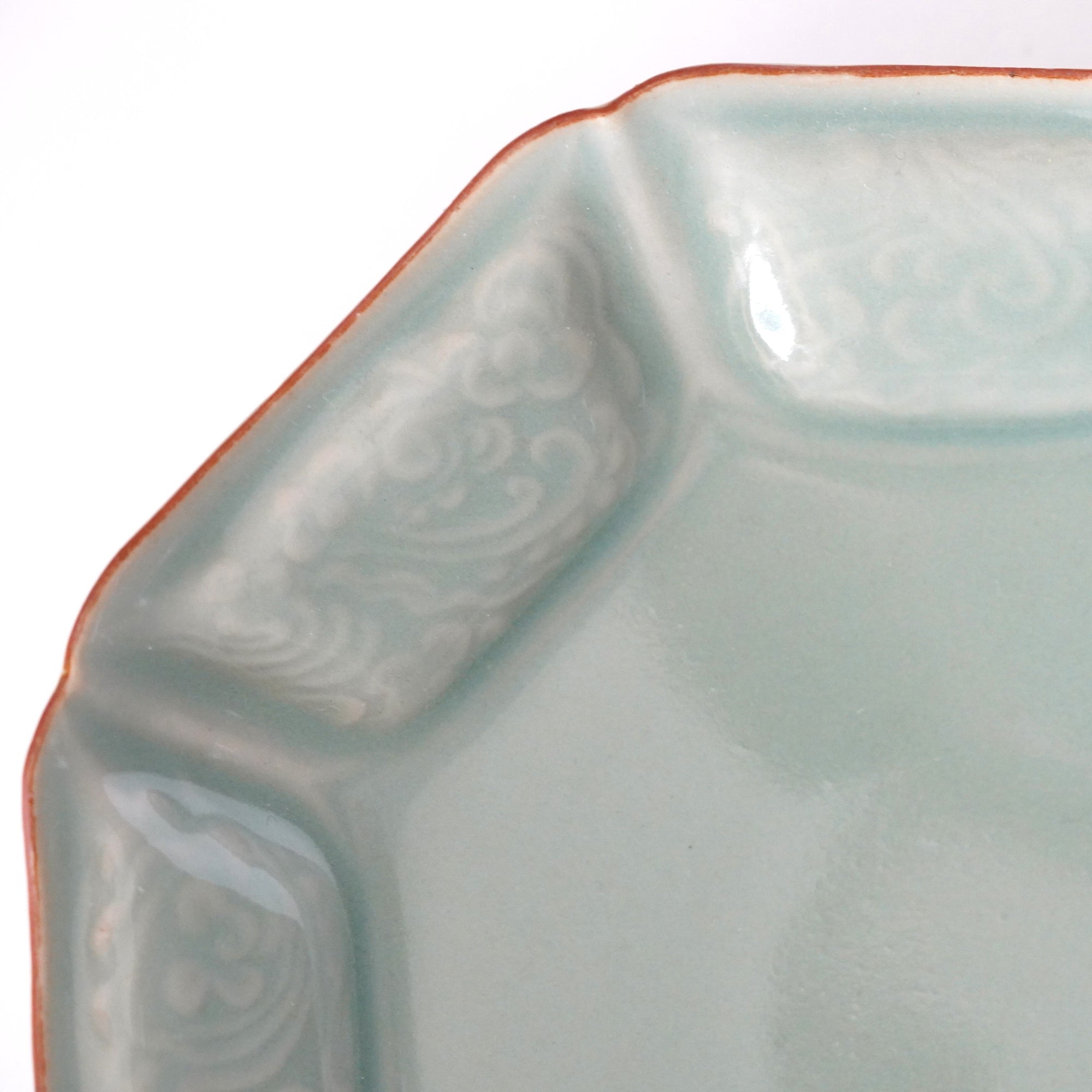 【Hirokazu Kato】Flower-patterned Hexagonal celadon bowl