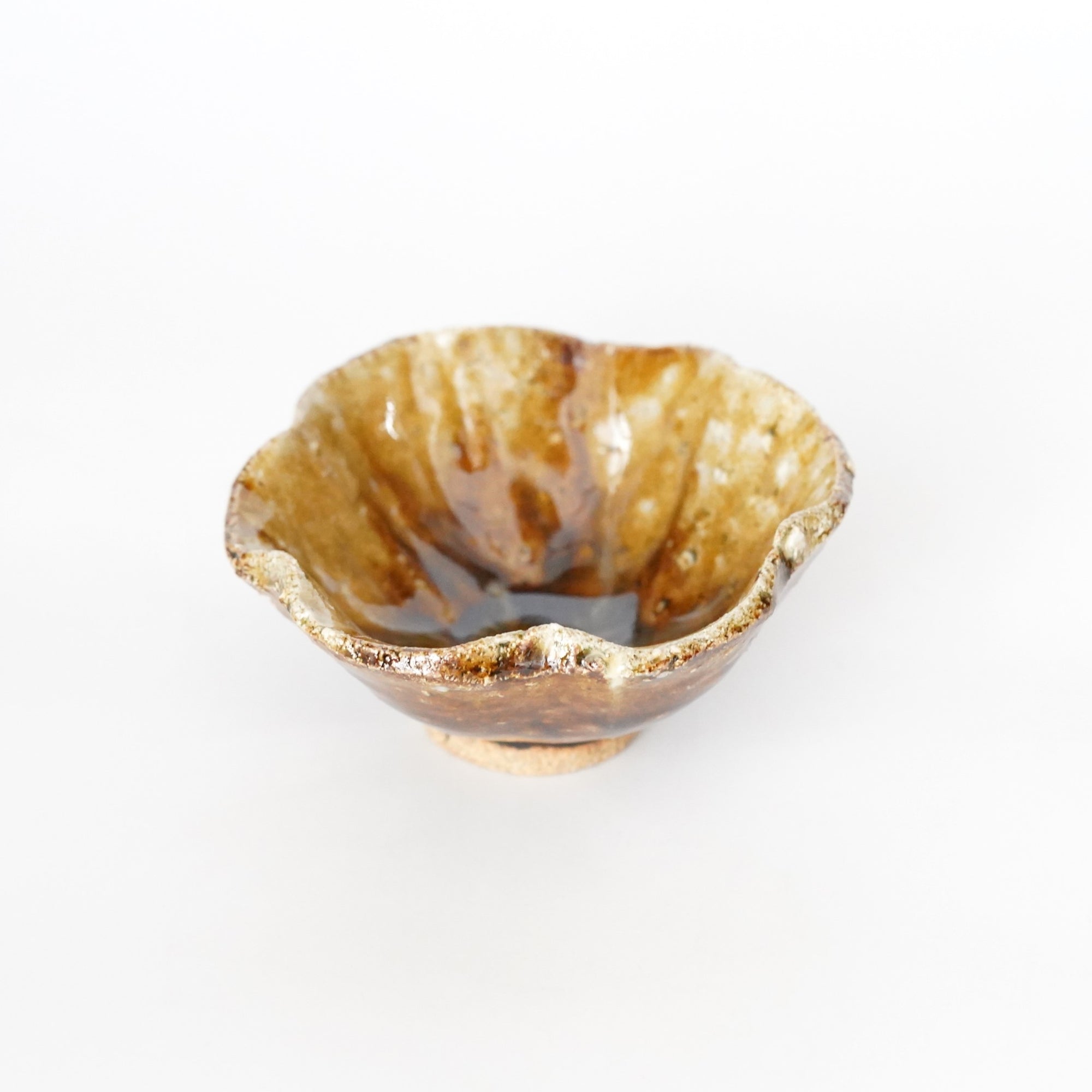 【川内奎人】アメ釉ワラ流し花型小鉢