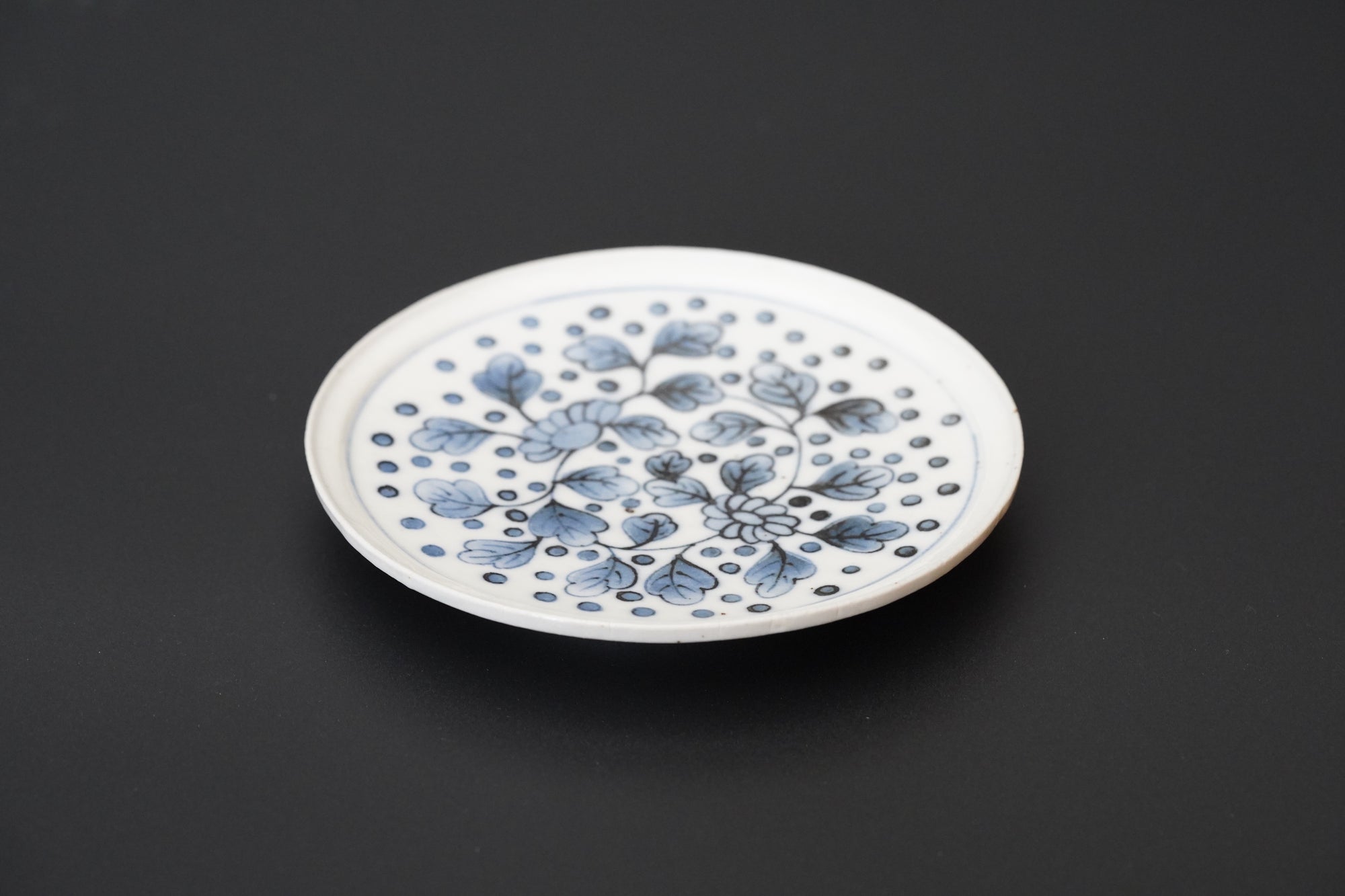 【文书画】白瓷5寸花缘盘