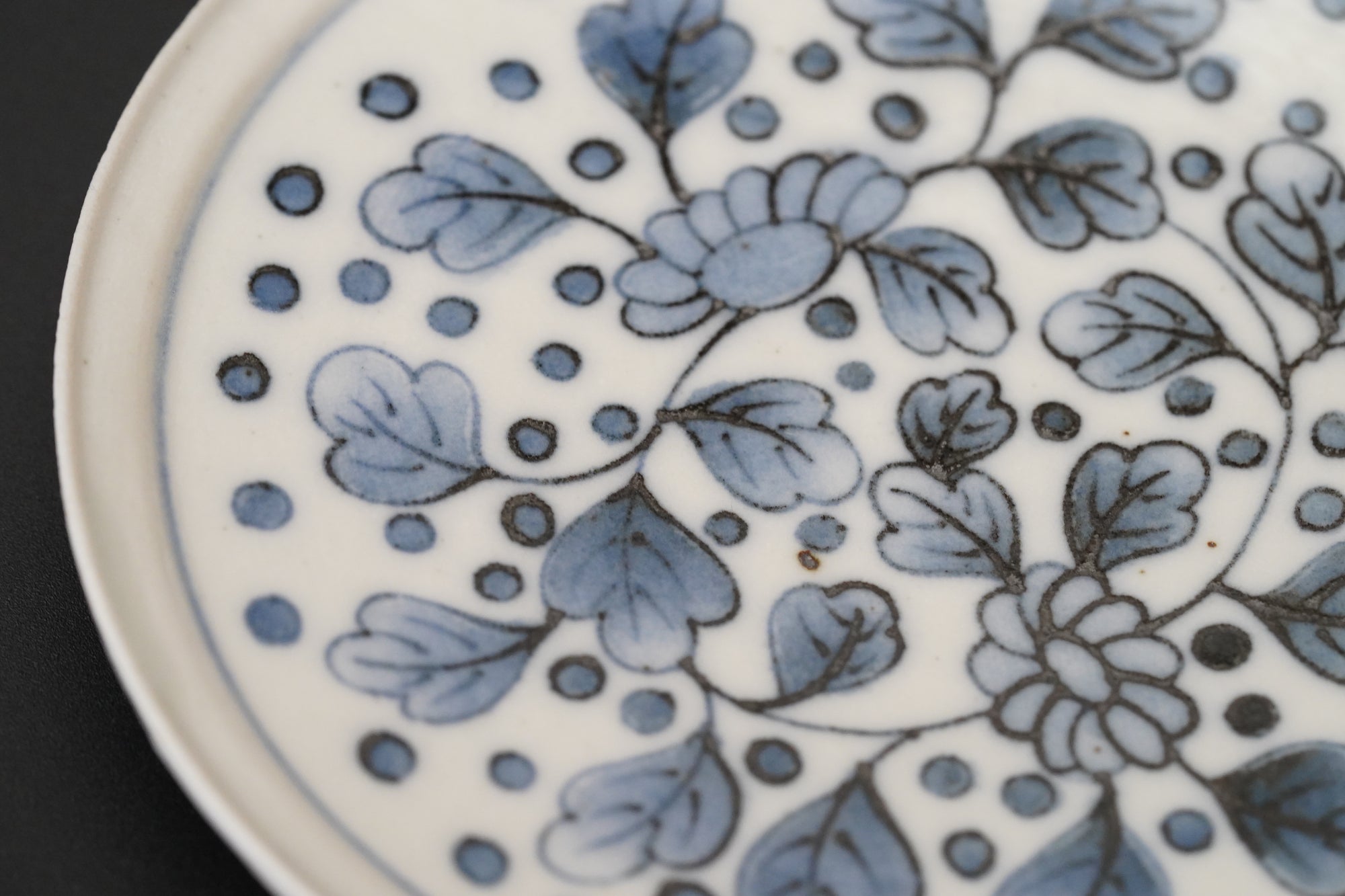 【文书画】白瓷5寸花缘盘