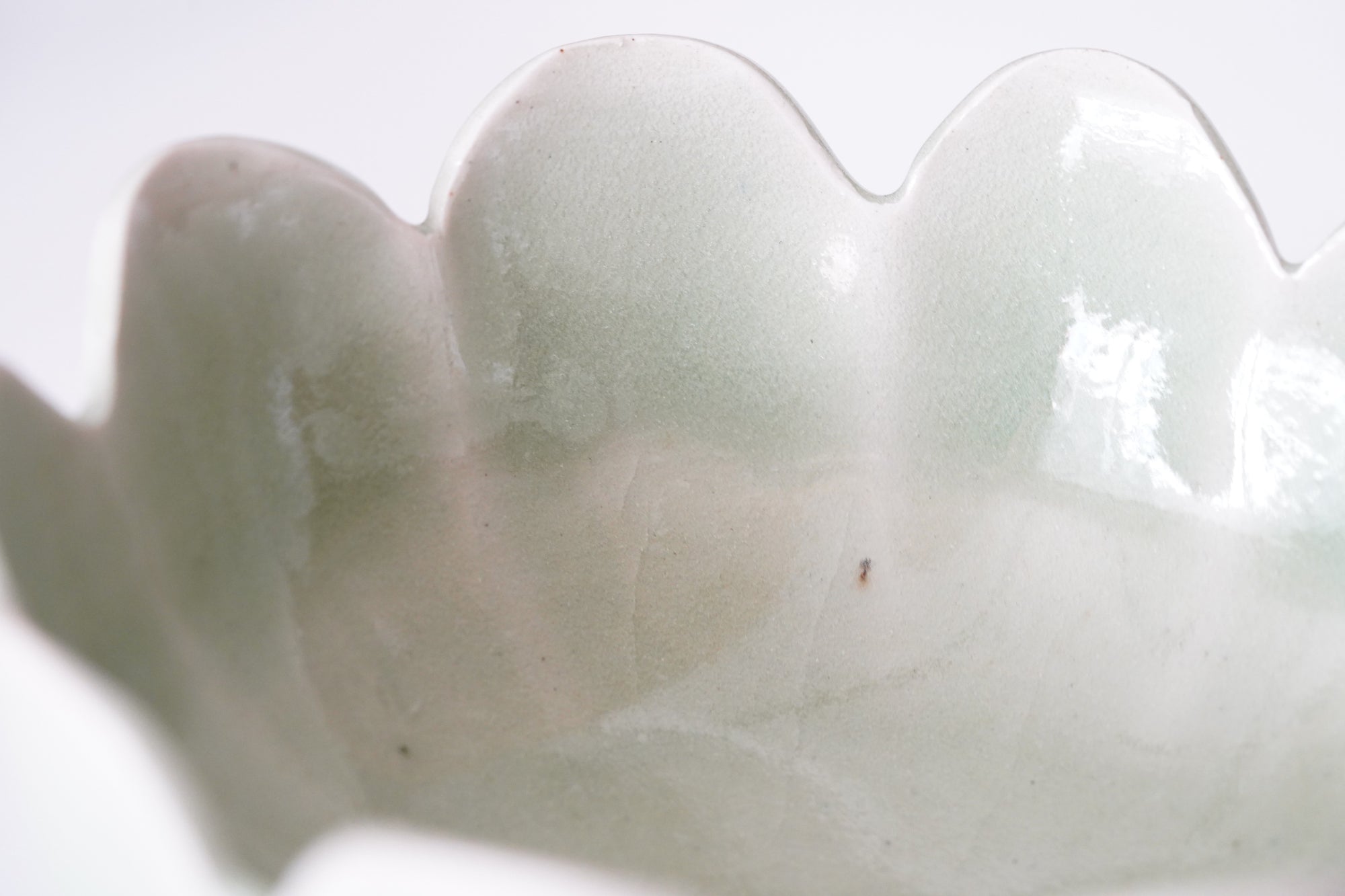 【岡本作礼】翠青唐津十弁鉢