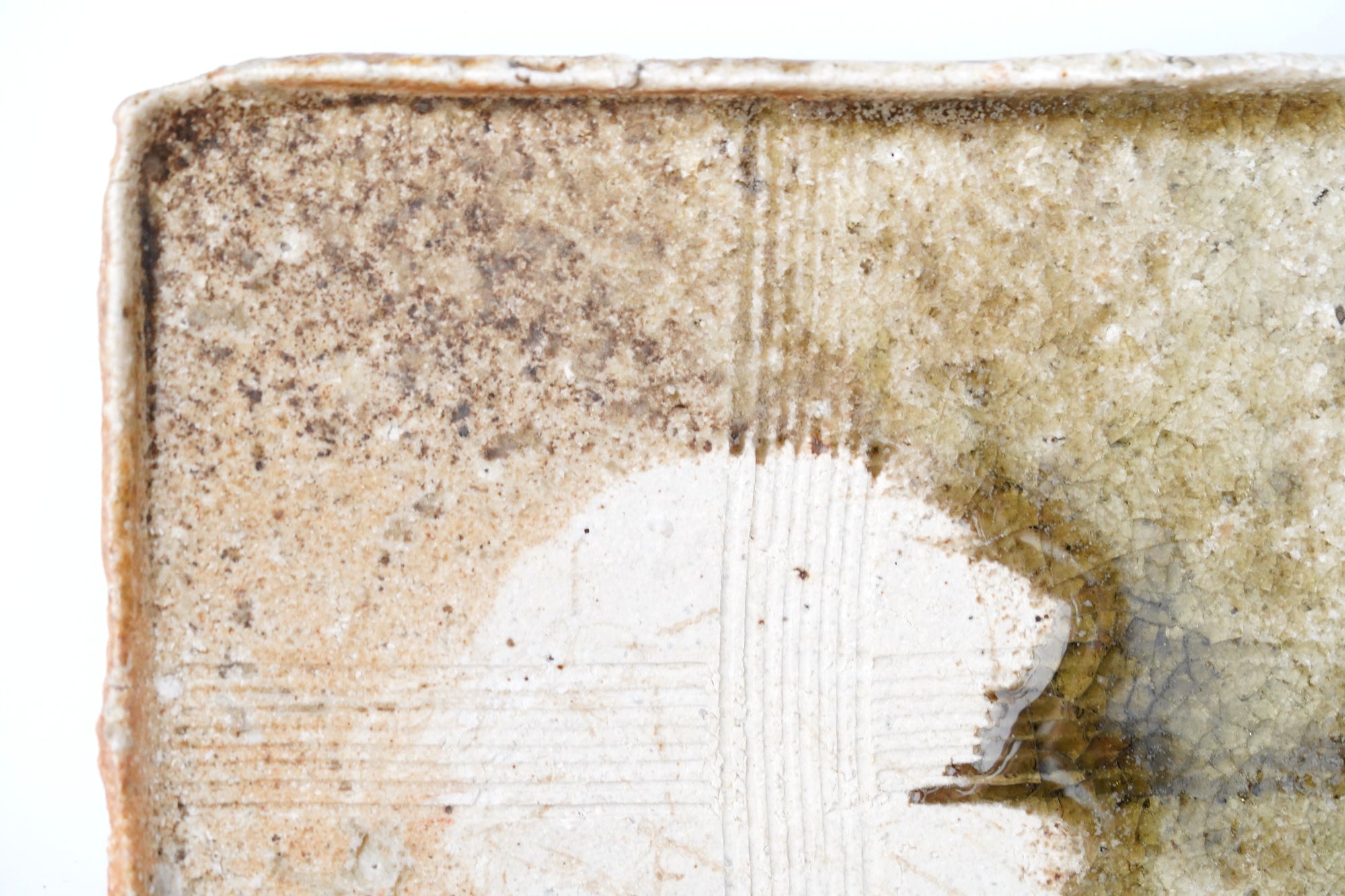 【Hiroyumi Suzuki】Shigaraki shell shaped small plate
