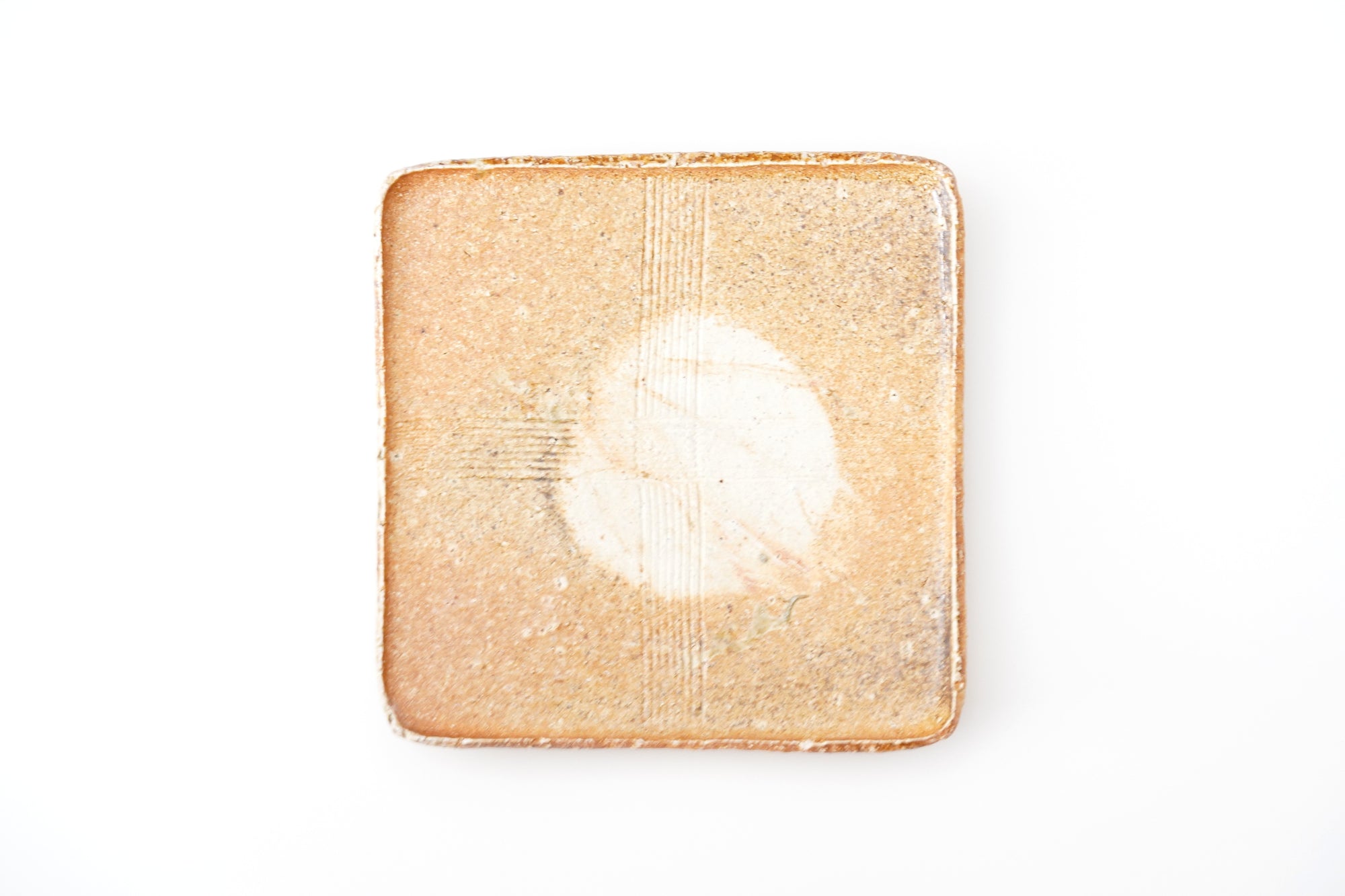 【Hiroyumi Suzuki】Shigaraki shell shaped small plate