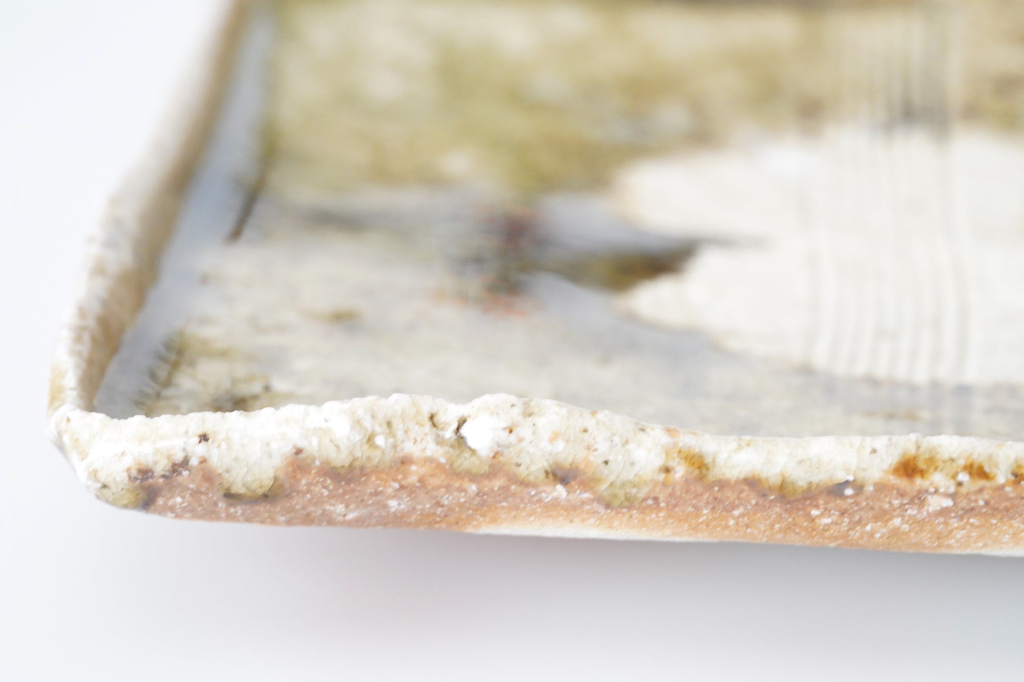 【Hiroyumi Suzuki】Shigaraki shell shaped small plate