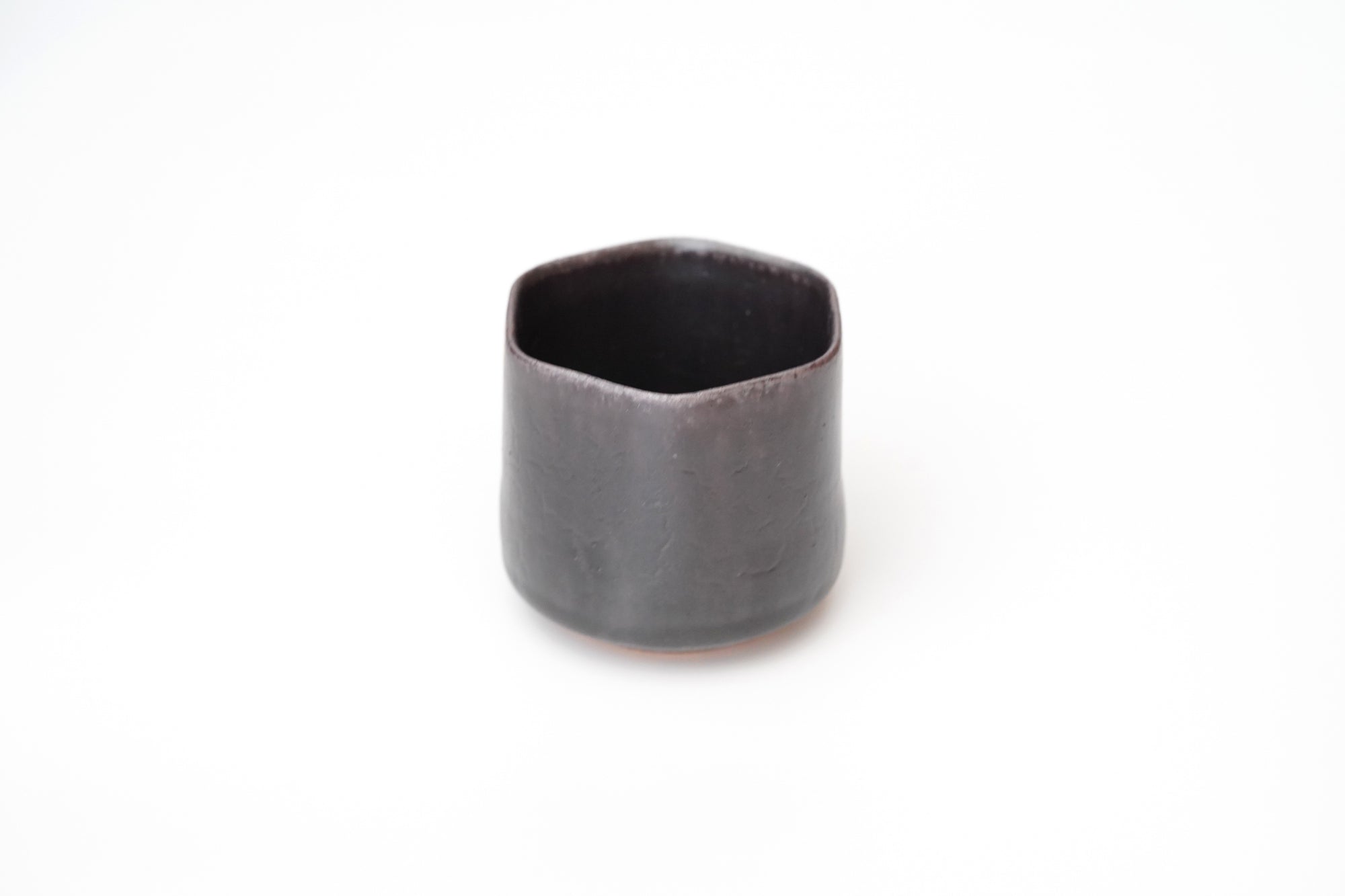 【Rui Mitoh】Ao-Karatsu round flower-shaped small plate