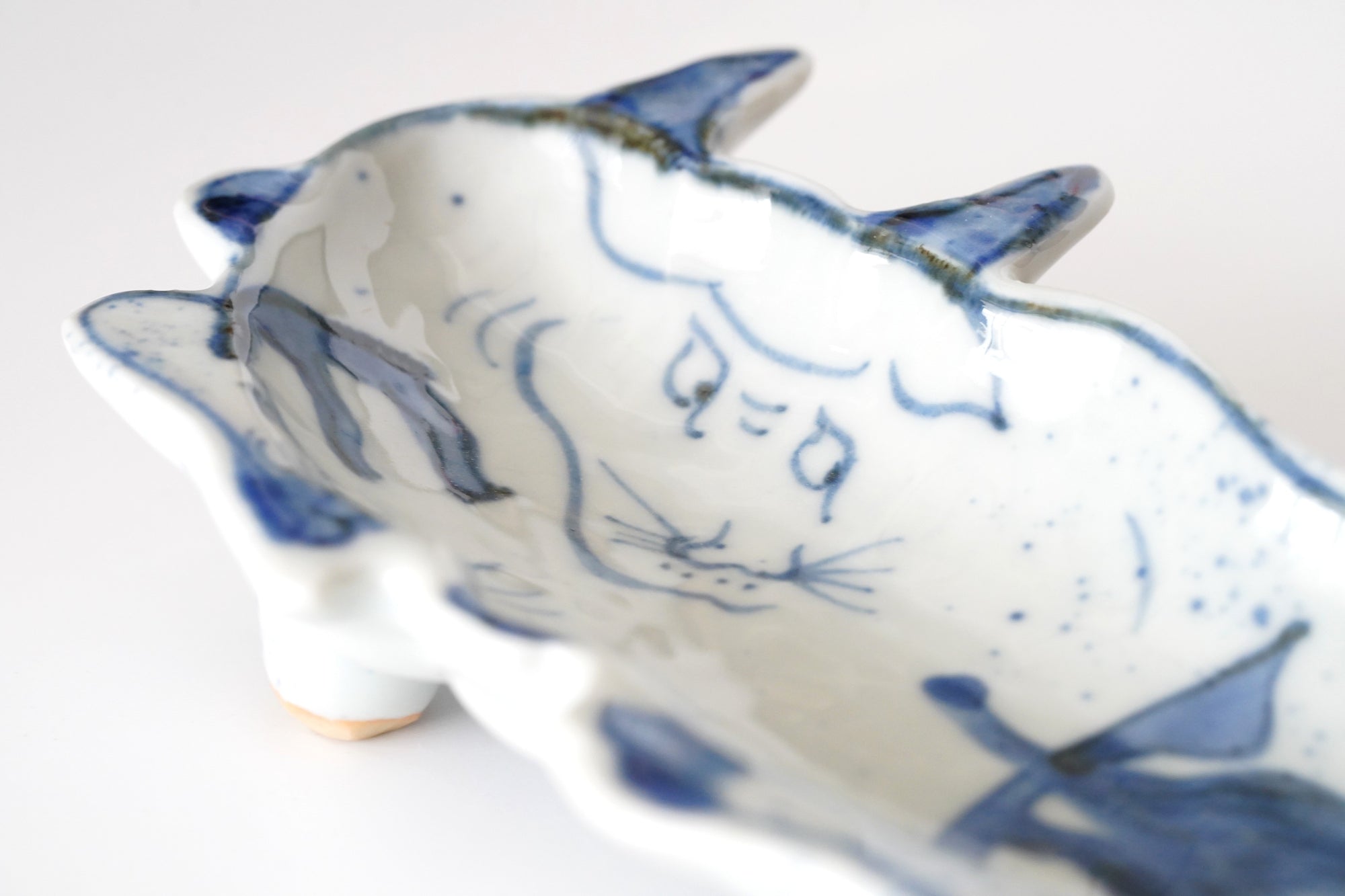 【新道工房】染付牛形向付