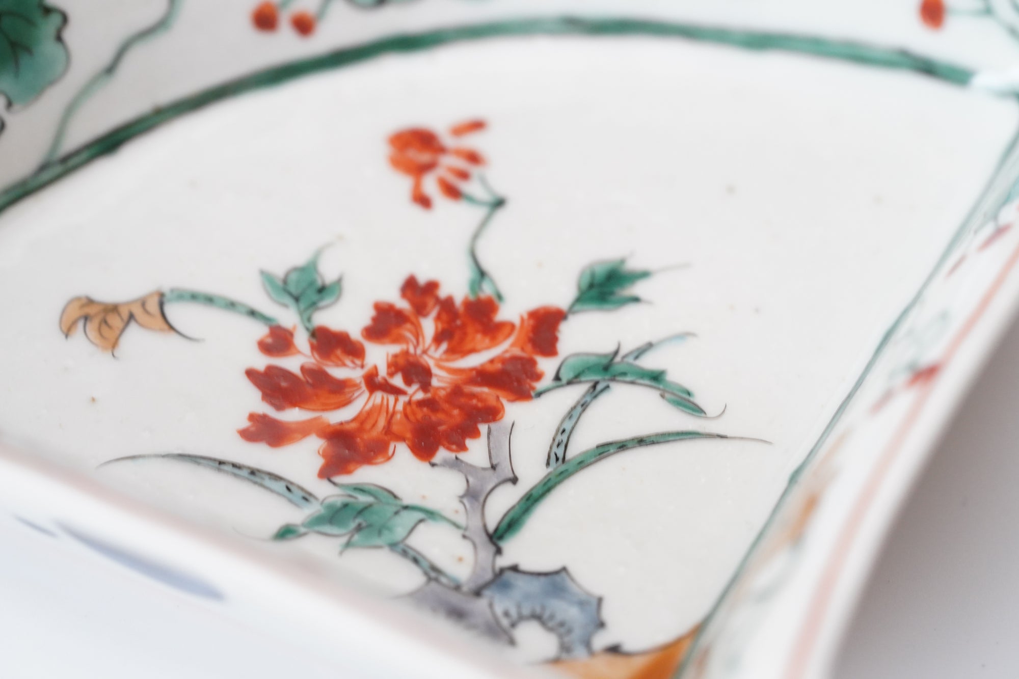 【加藤幸治】色絵扇面牡丹文皿