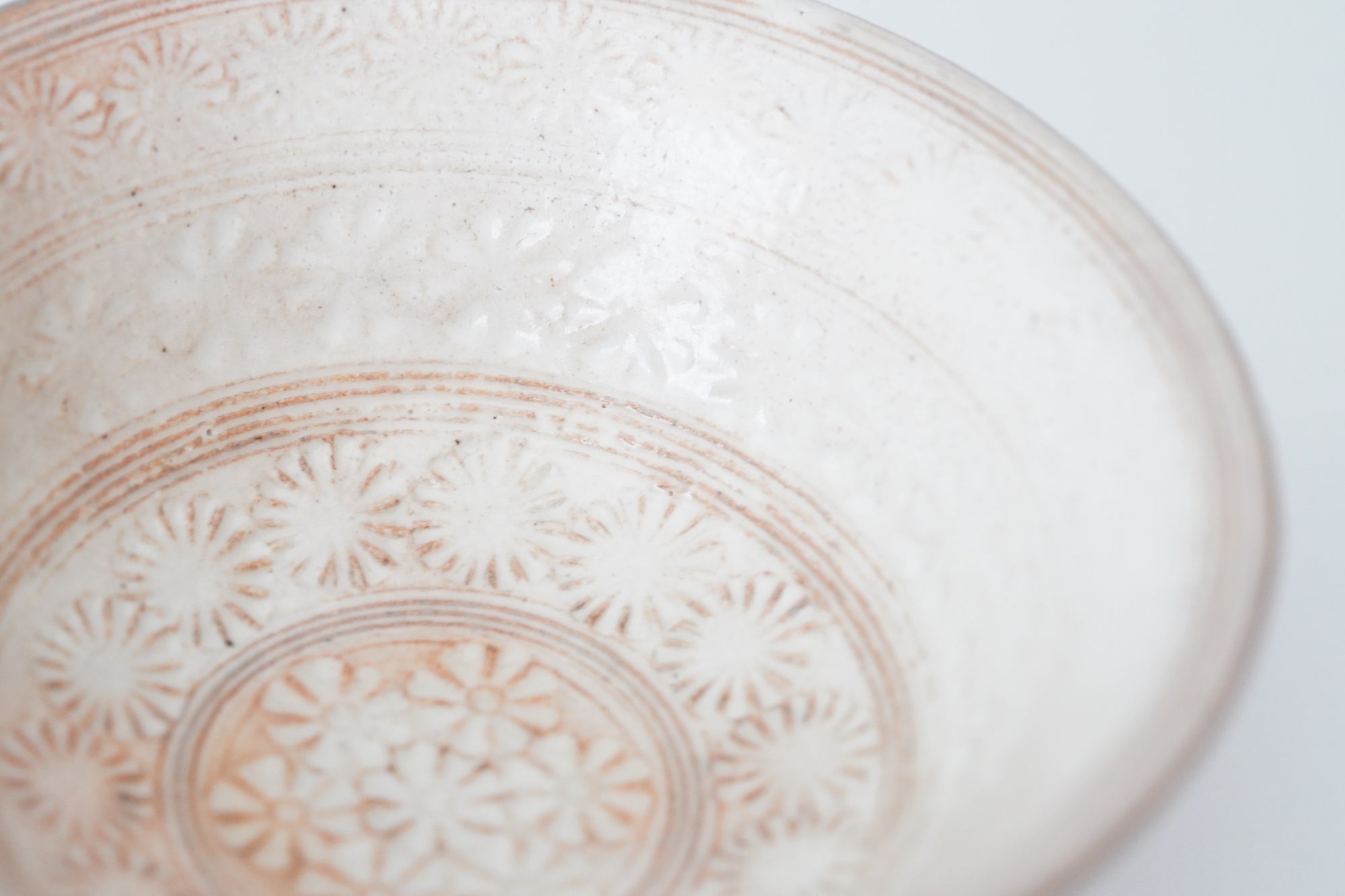 【宮里絵美】三島手平盃