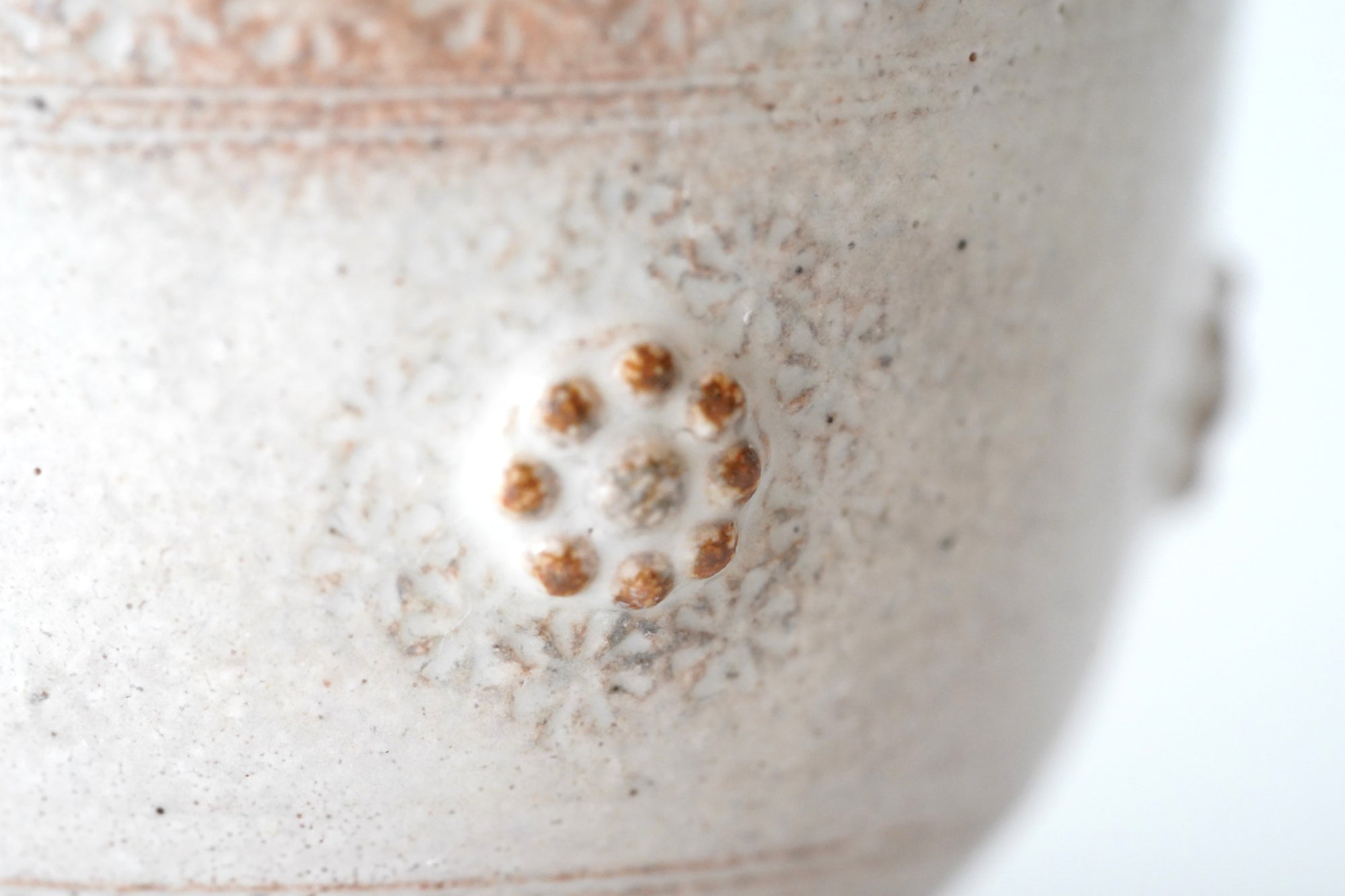 【宮里絵美】三島手貼花盃