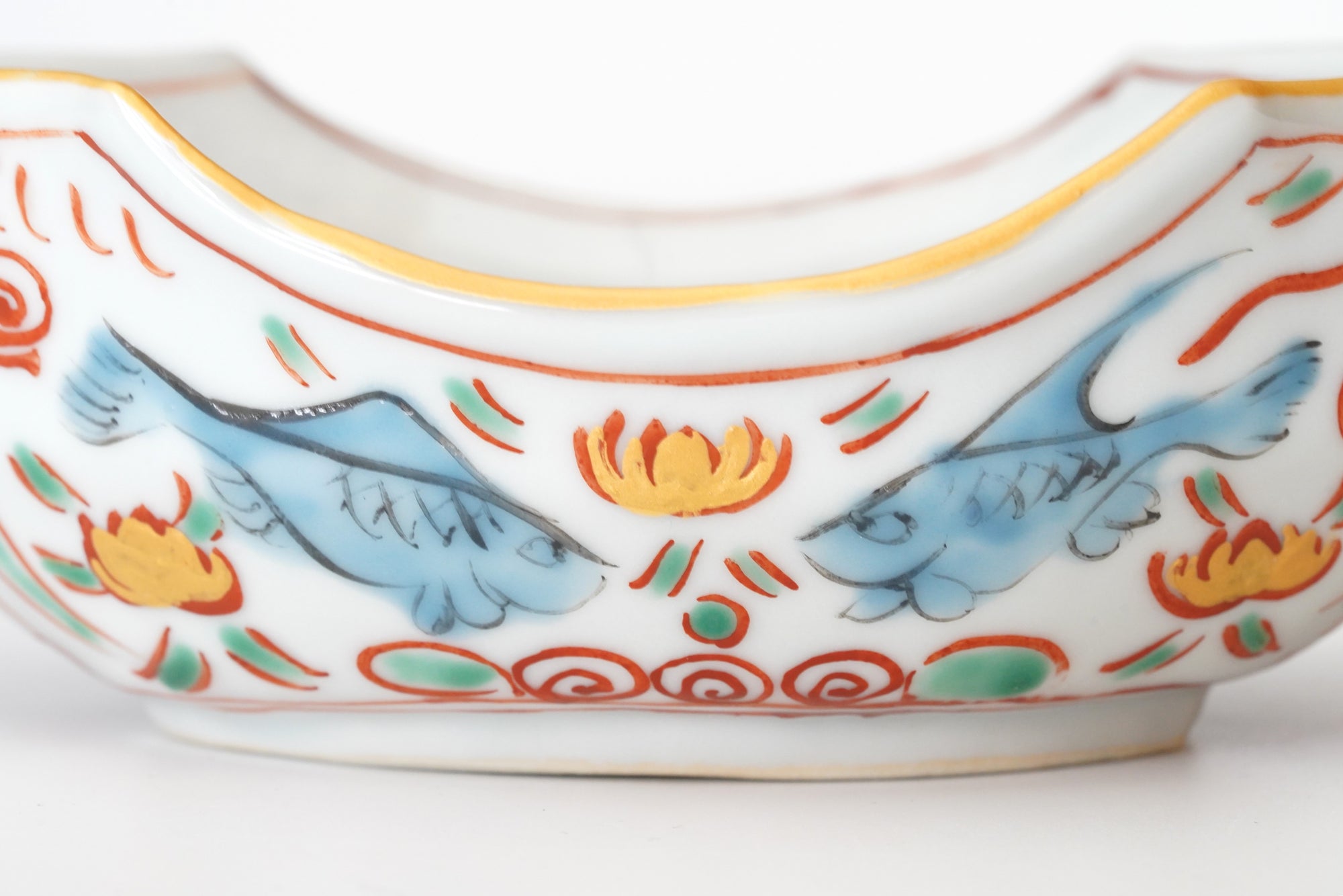 【新道工房】雲母金呉須赤絵船形向付