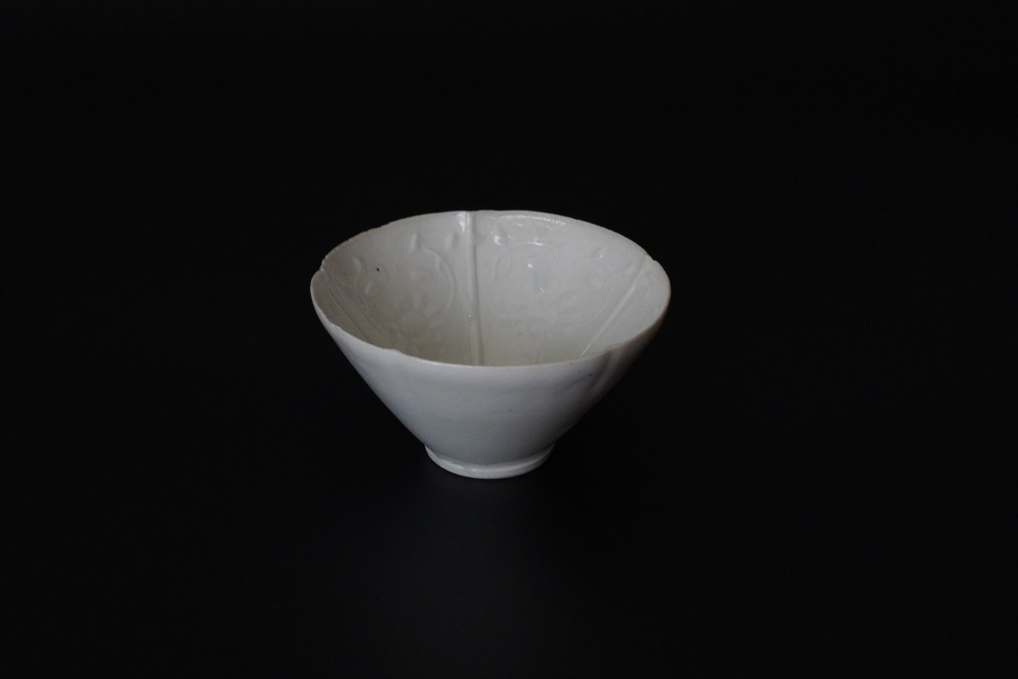 【文祥窯】白磁草花型打小鉢