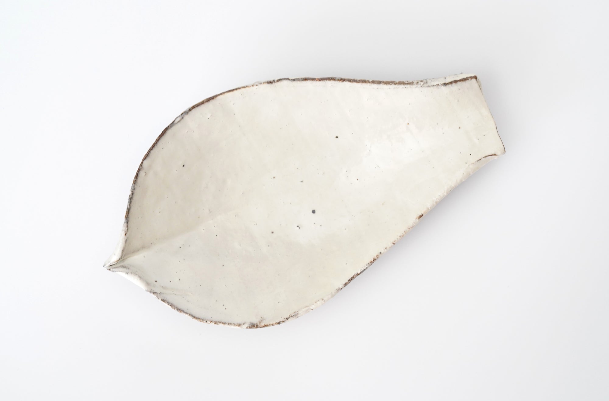 【辻村 塊】粉引向付 蓮弁