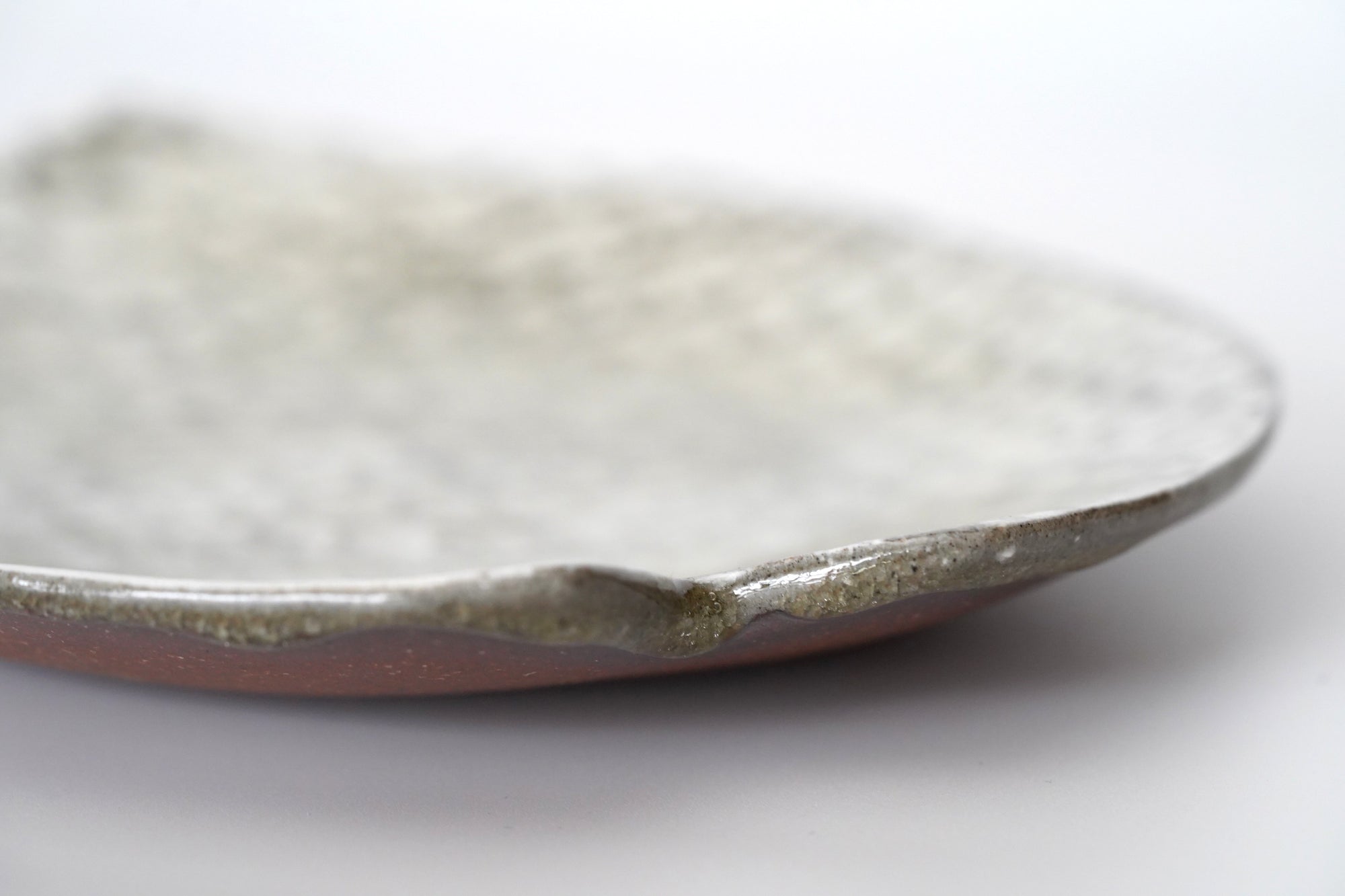 【Hideki Yamamoto】Glass glazed Mishima-de Flower petal-shaped plate