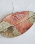 【Kai Tsujimura】Shigaraki Houba leaf shaped plate