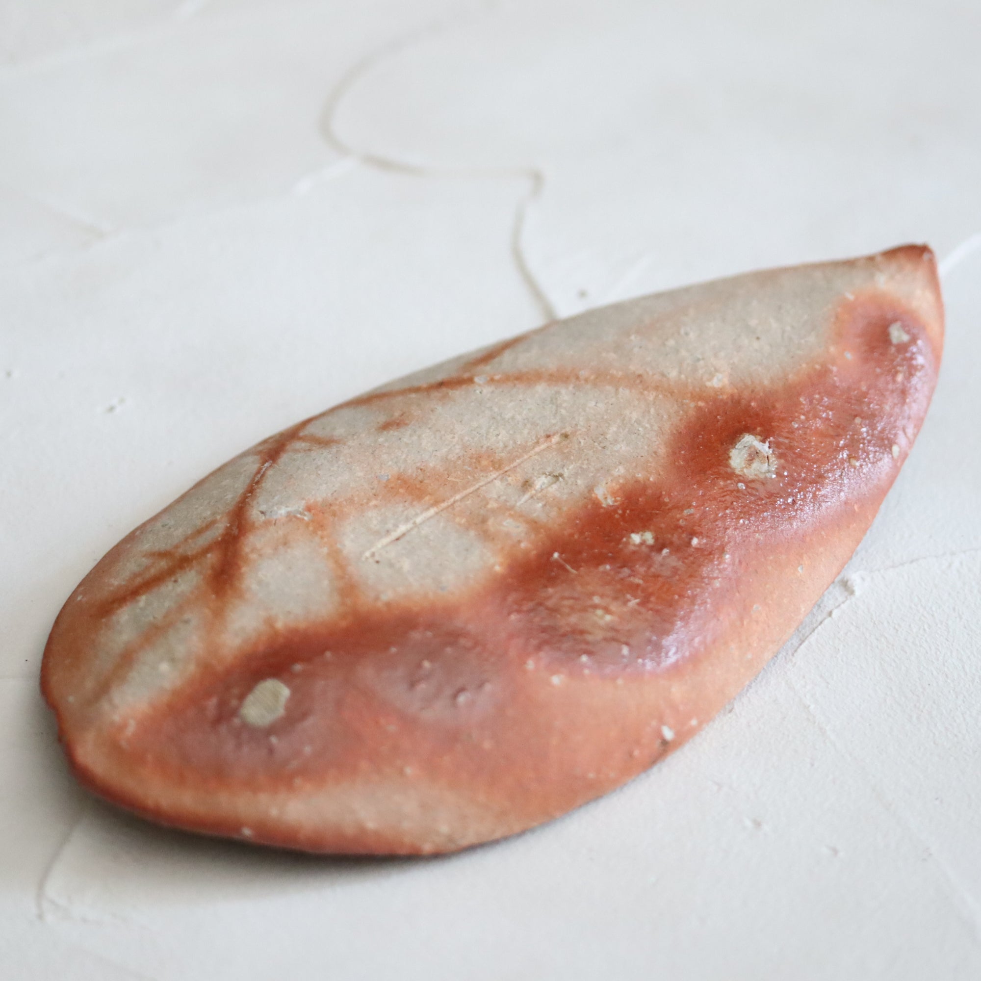 【Kai Tsujimura】Shigaraki Houba leaf shaped plate