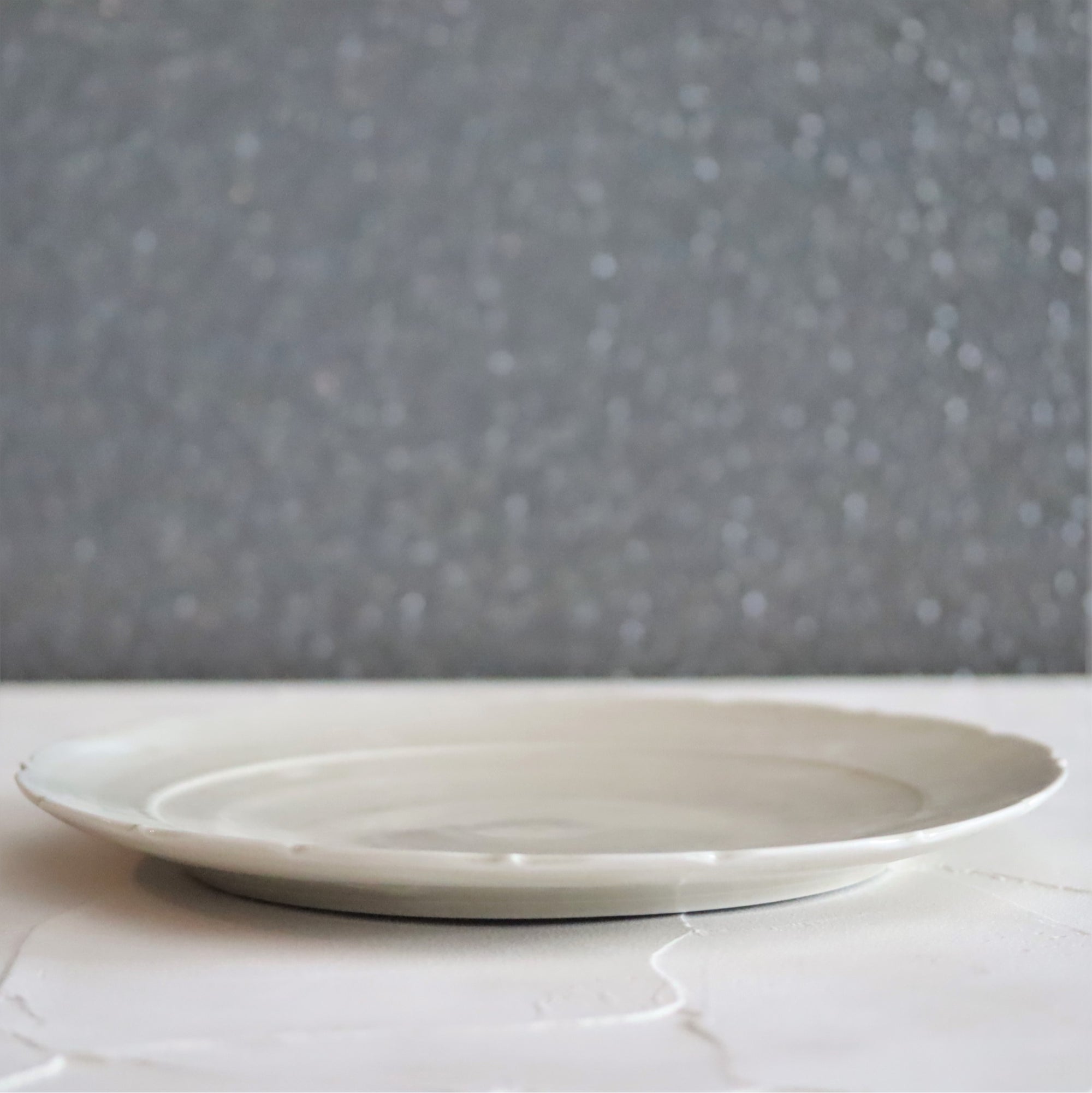 【竹下勉】青花瓷脊花盘8寸