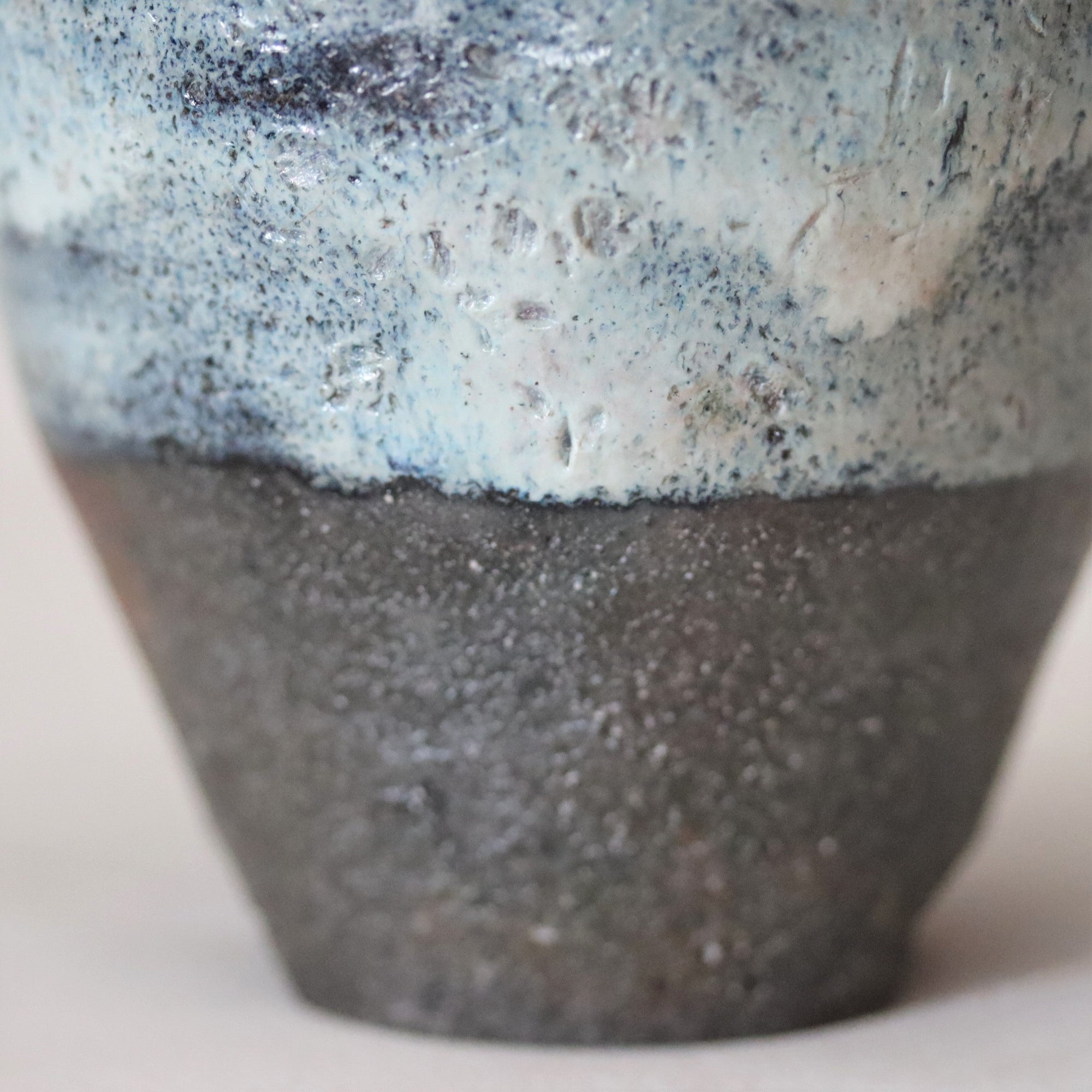 【冈本修一】斑唐津镐花入