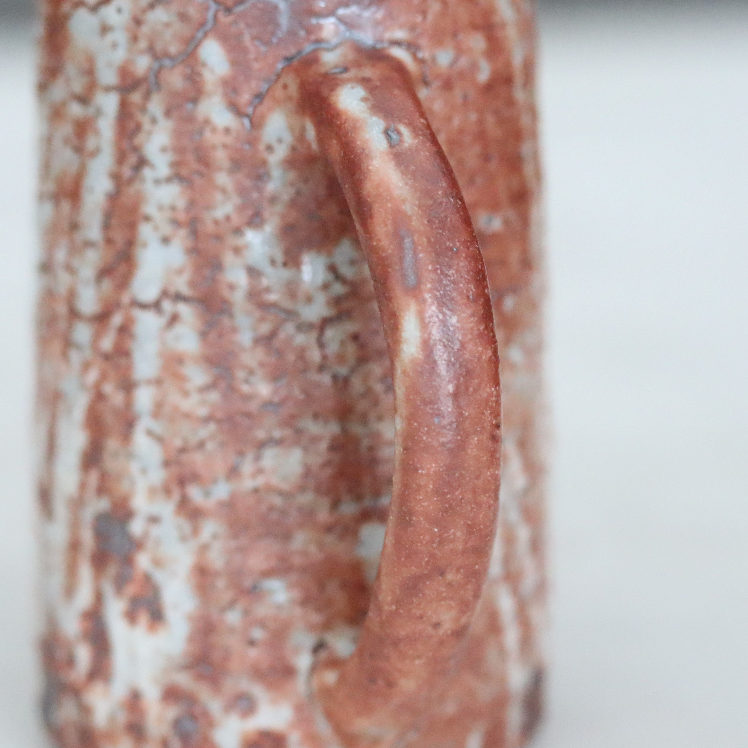 山口 真人 鼠志野ぐい呑み (YMA9016 ) | ギャラリーラボ 山口真人 鼠志