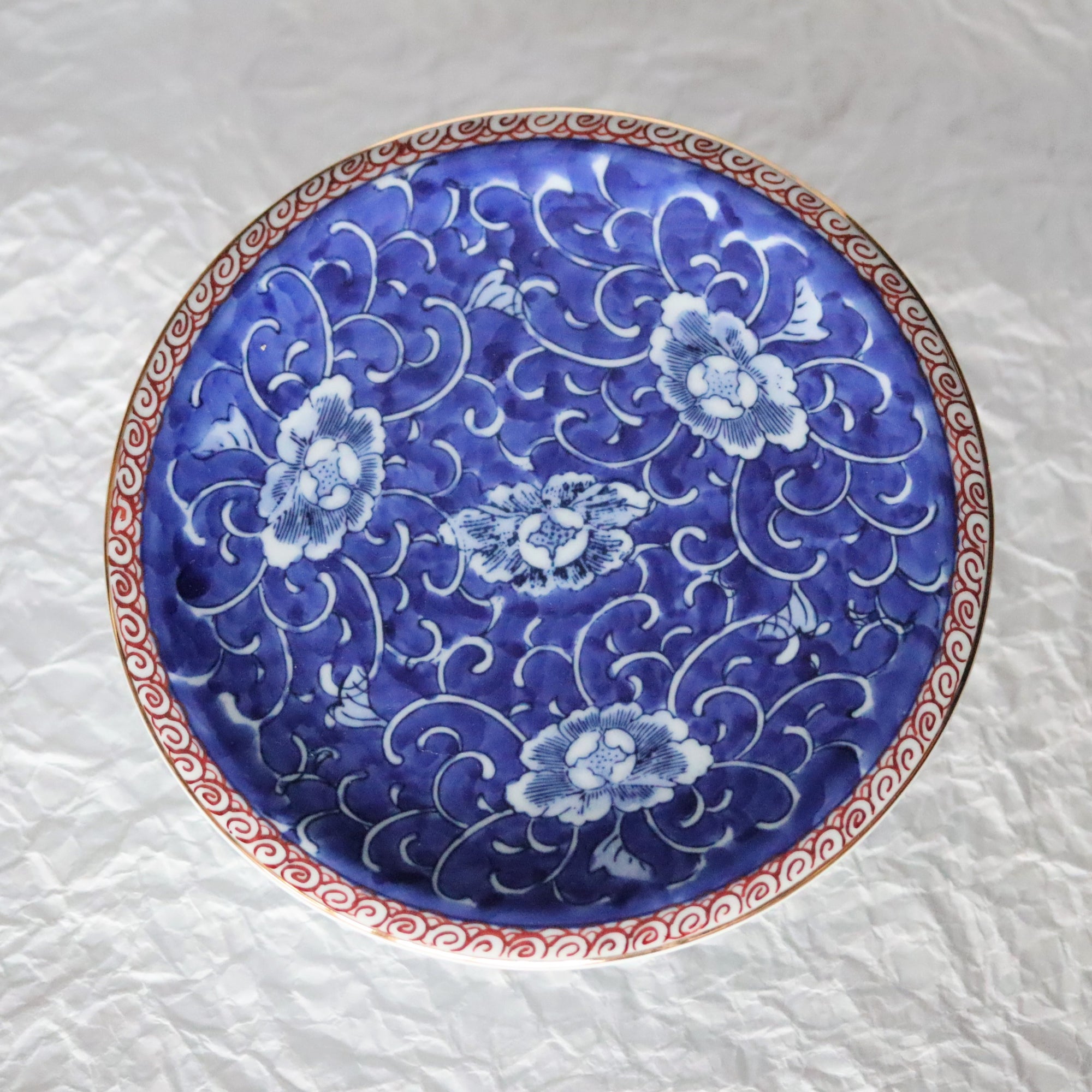 染锦蔓藤花纹高盘