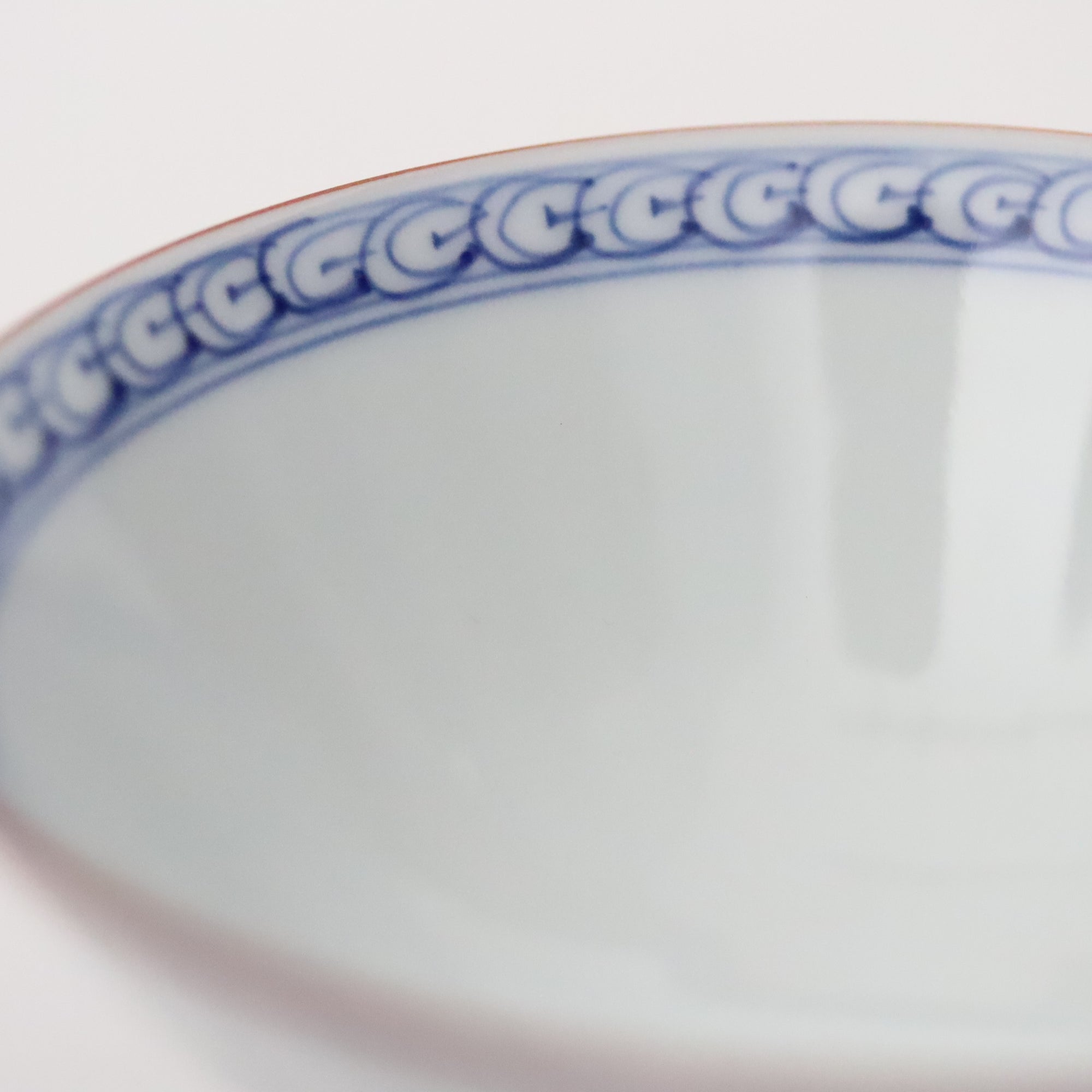 Small with scales and chrysanthemum split tea
