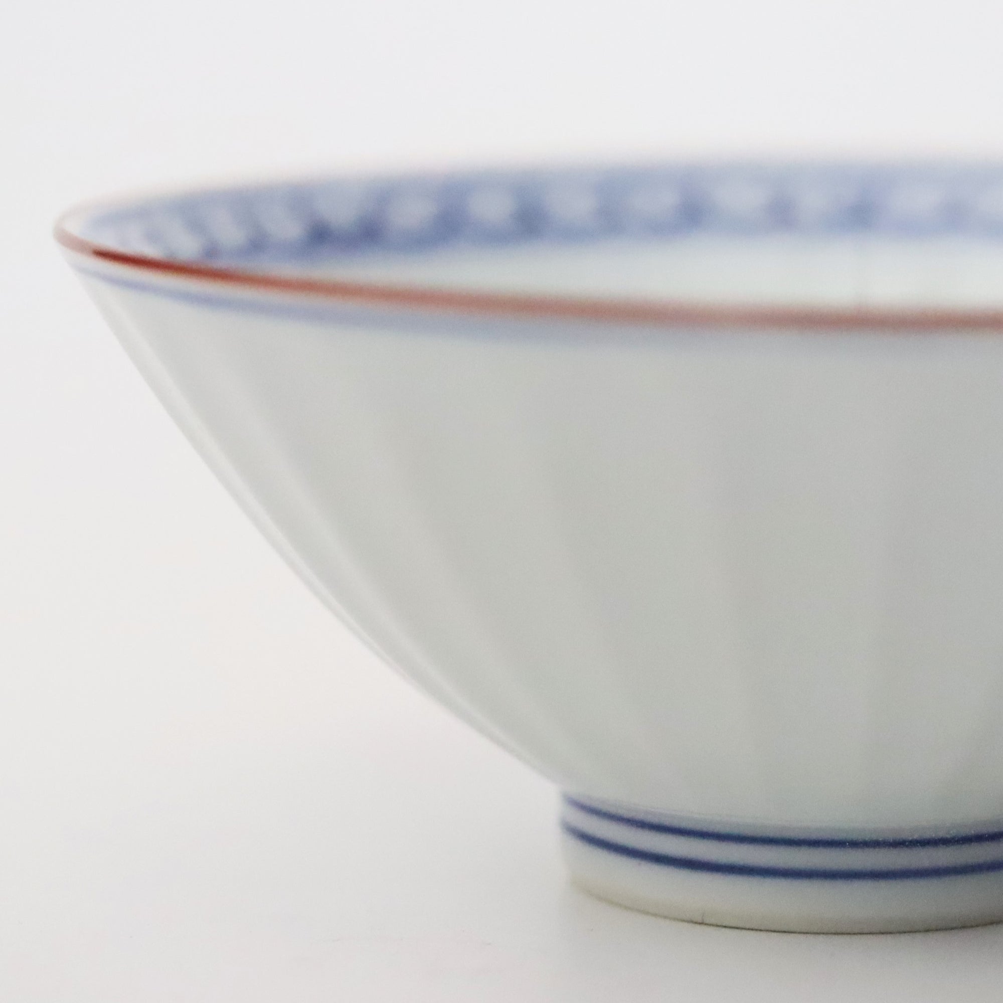 Small with scales and chrysanthemum split tea
