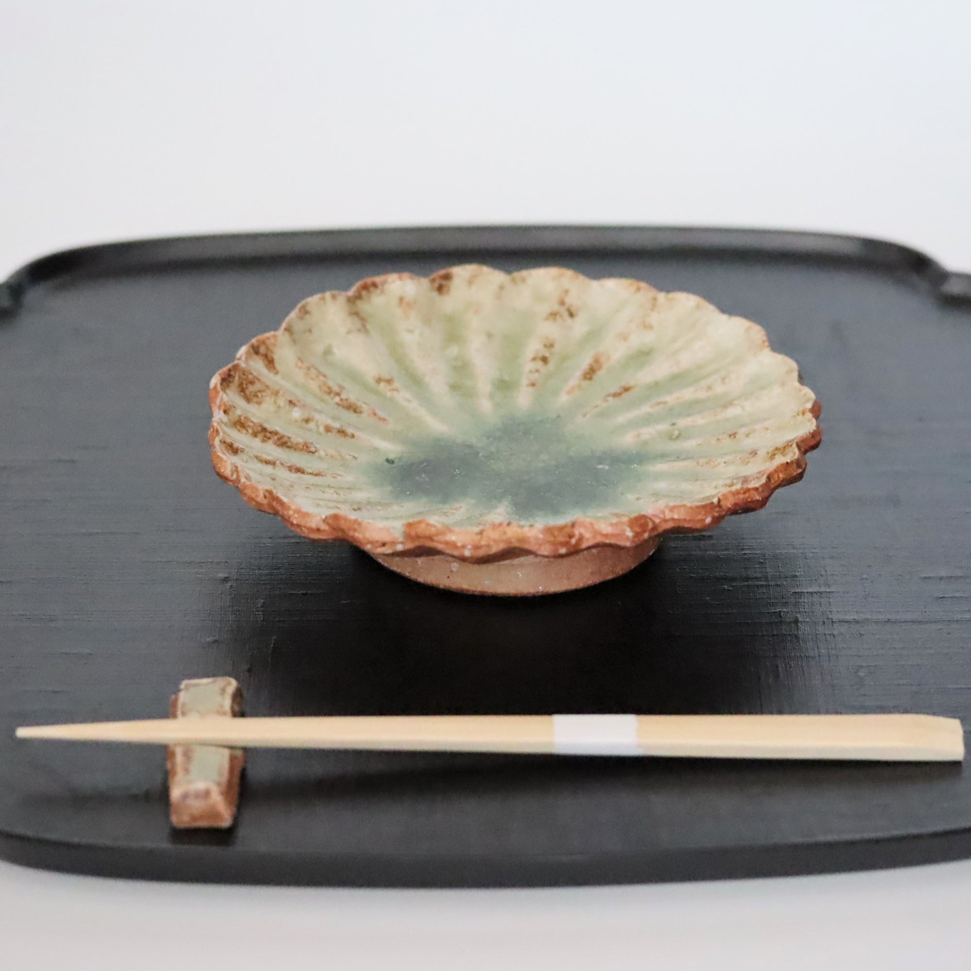Igarawa flower plate