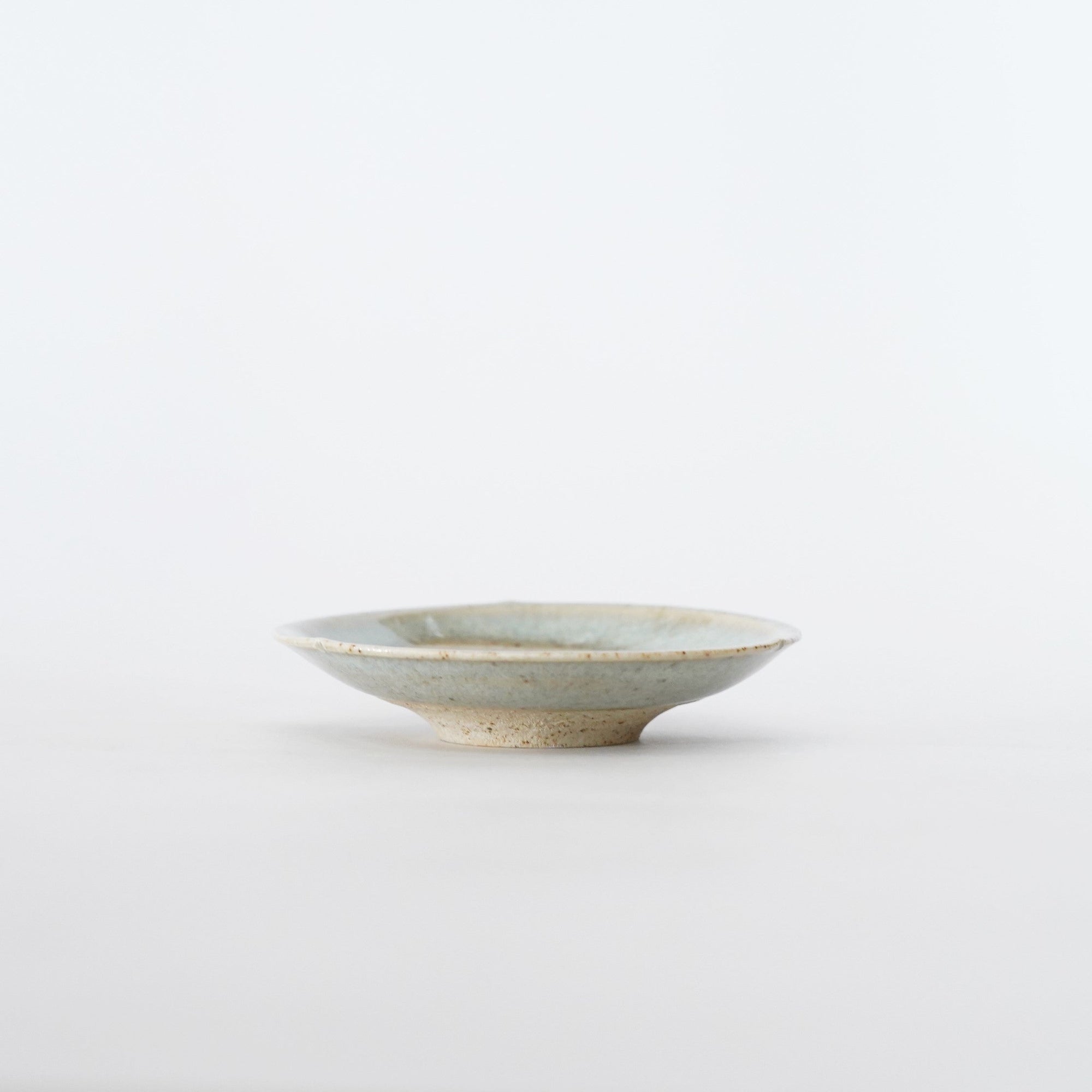 【Rui Mitoh】Ao-Karatsu porcelain plate