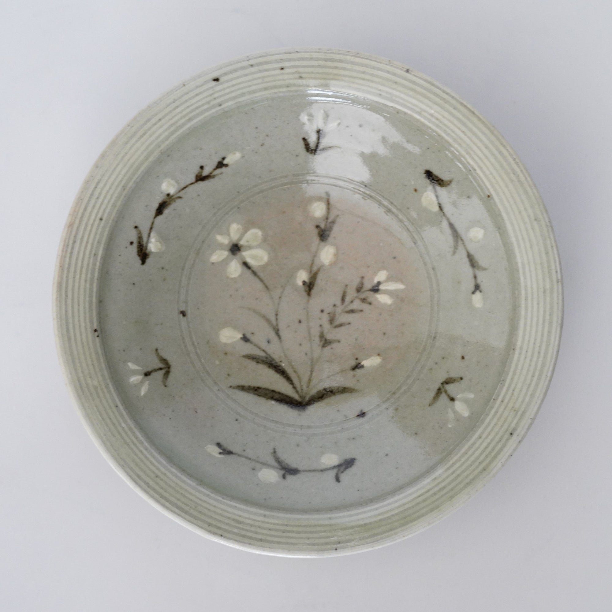 【岡本修一】二彩唐津花文皿