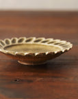 【Shuichi Okamoto】Ao-Karatsu flower designed small plate