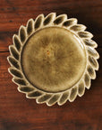 【Shuichi Okamoto】Ao-Karatsu flower designed small plate
