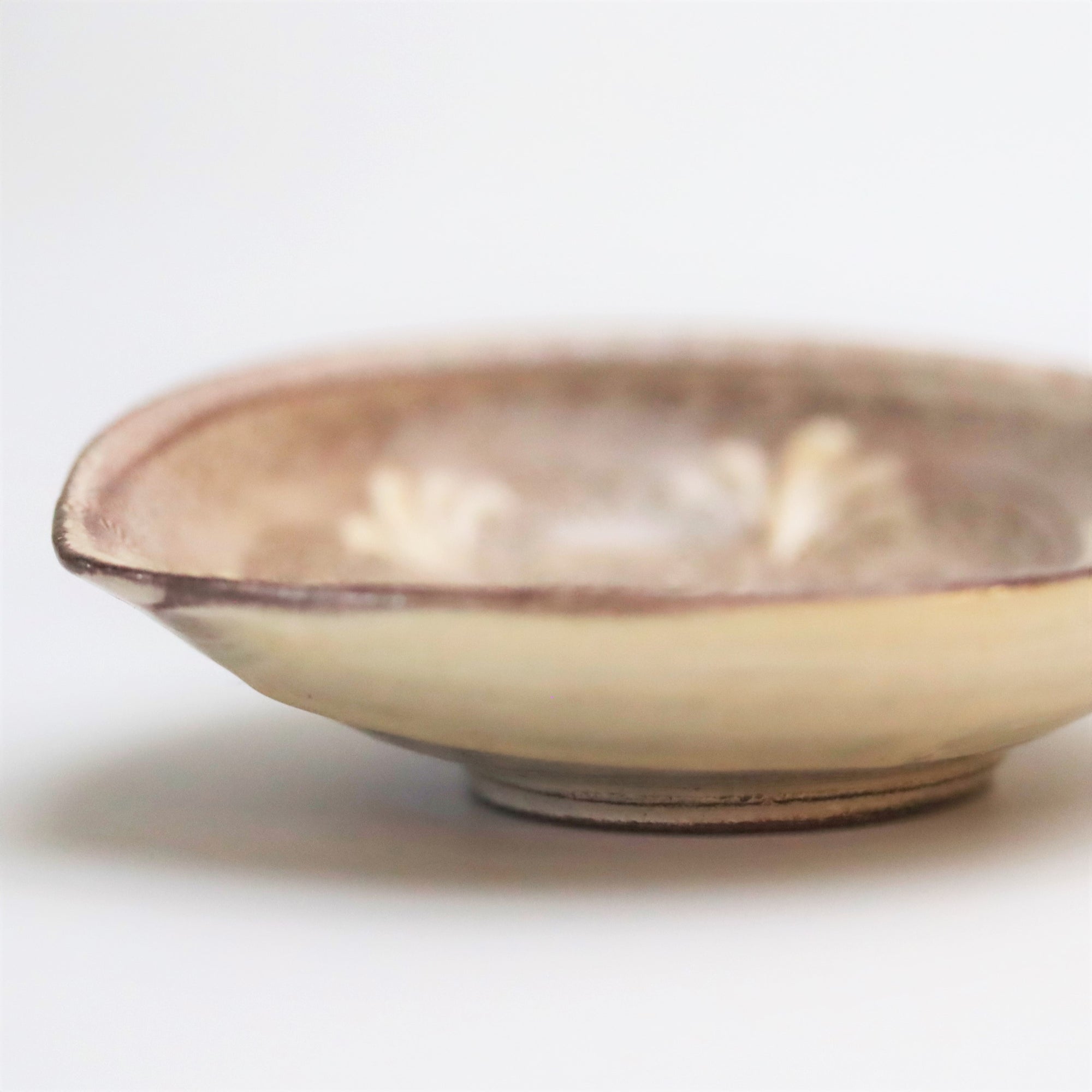 紫三島あわび型小付