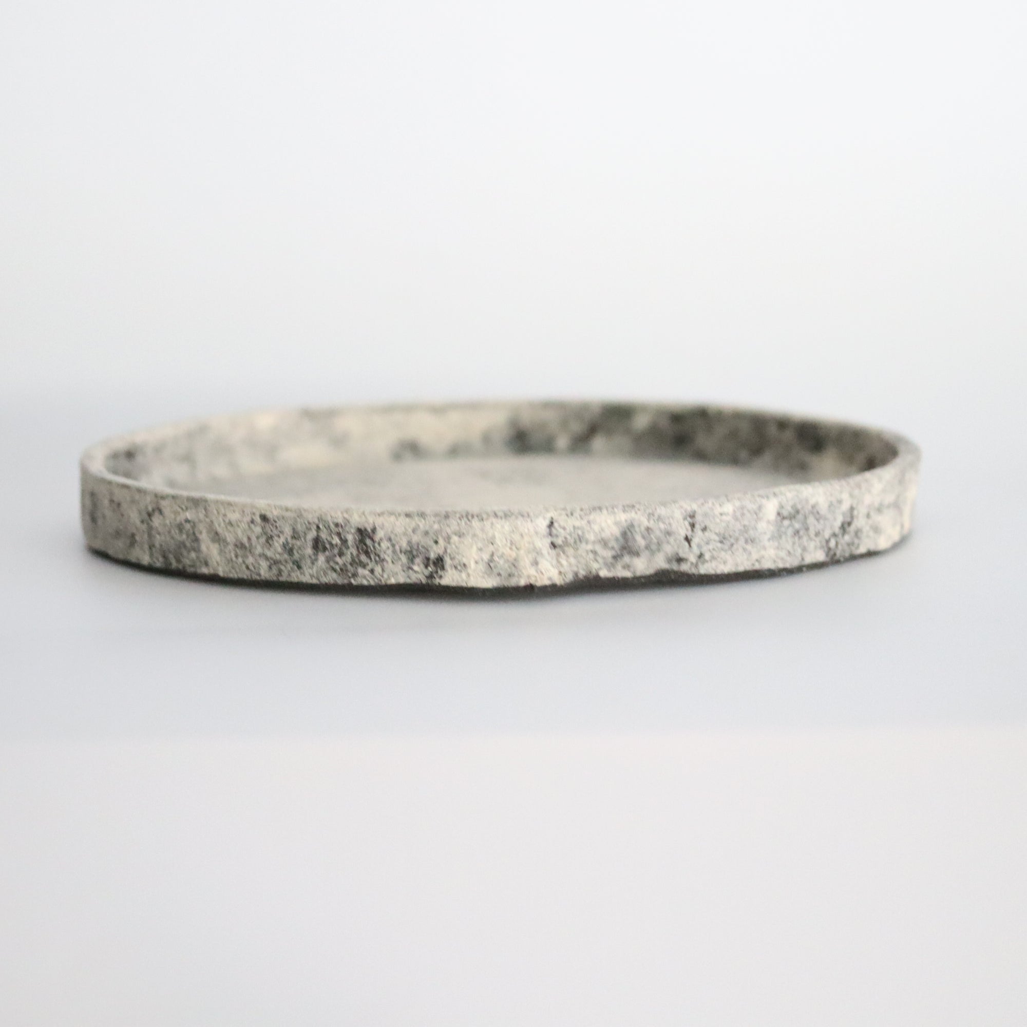 【梶原妙子】オーバル皿 18×15cm 粉打(黒)