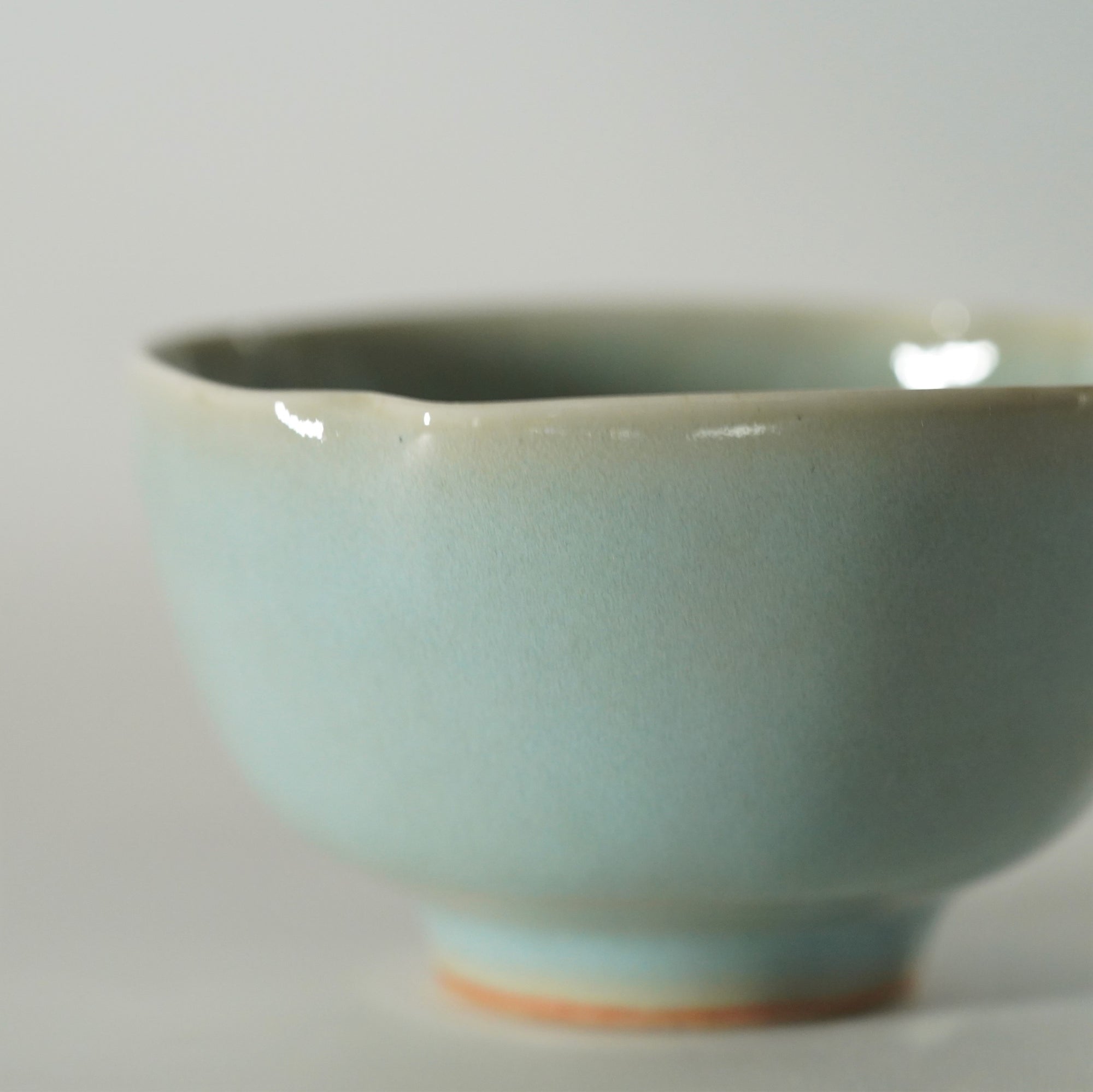 [Taku Kiyama] Powdered celadon with four-sided small plate