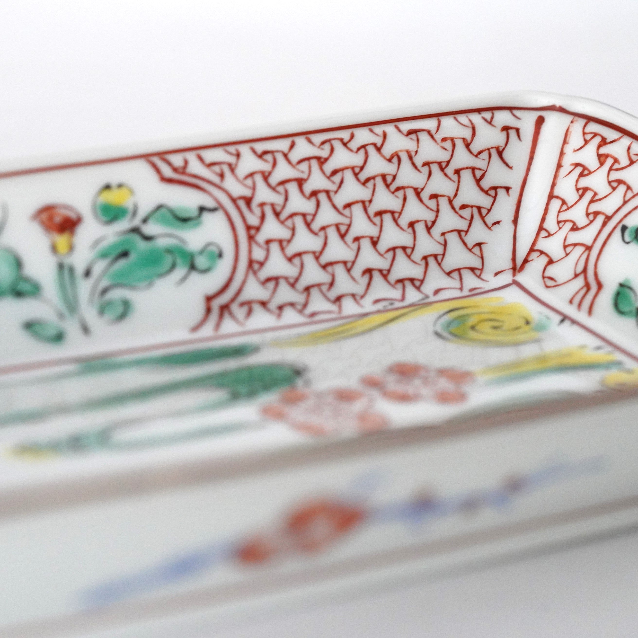二重角渦福　深皿　宝絵　三彩折鶴松梅　骨董品 二重角渦福 深皿 宝絵 三彩折鶴松梅 骨董品