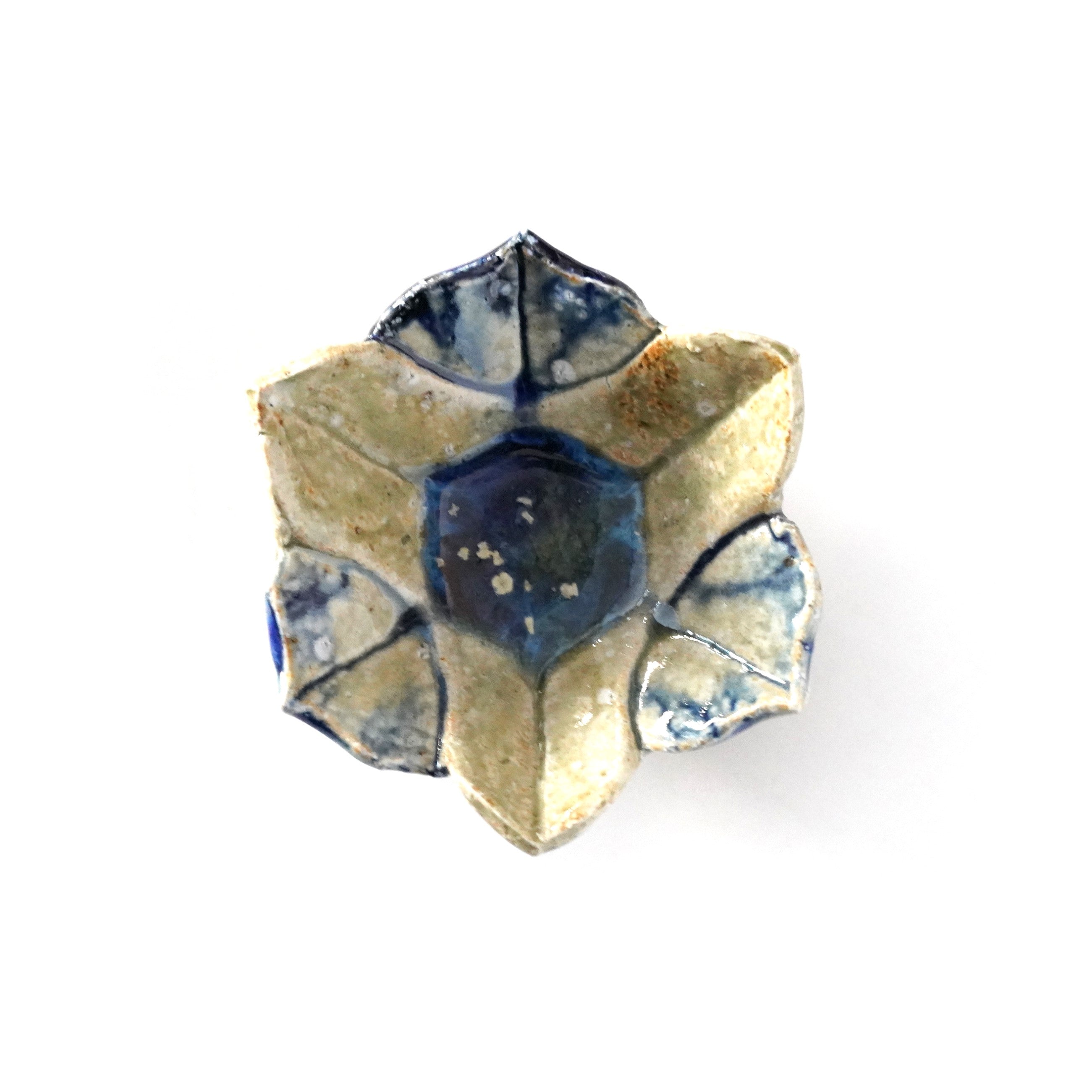 福島一紘】百合染付向付 – うつわ御結