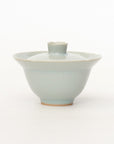 [Taku Kiyama] Powder celadon ridge flower lid bowl