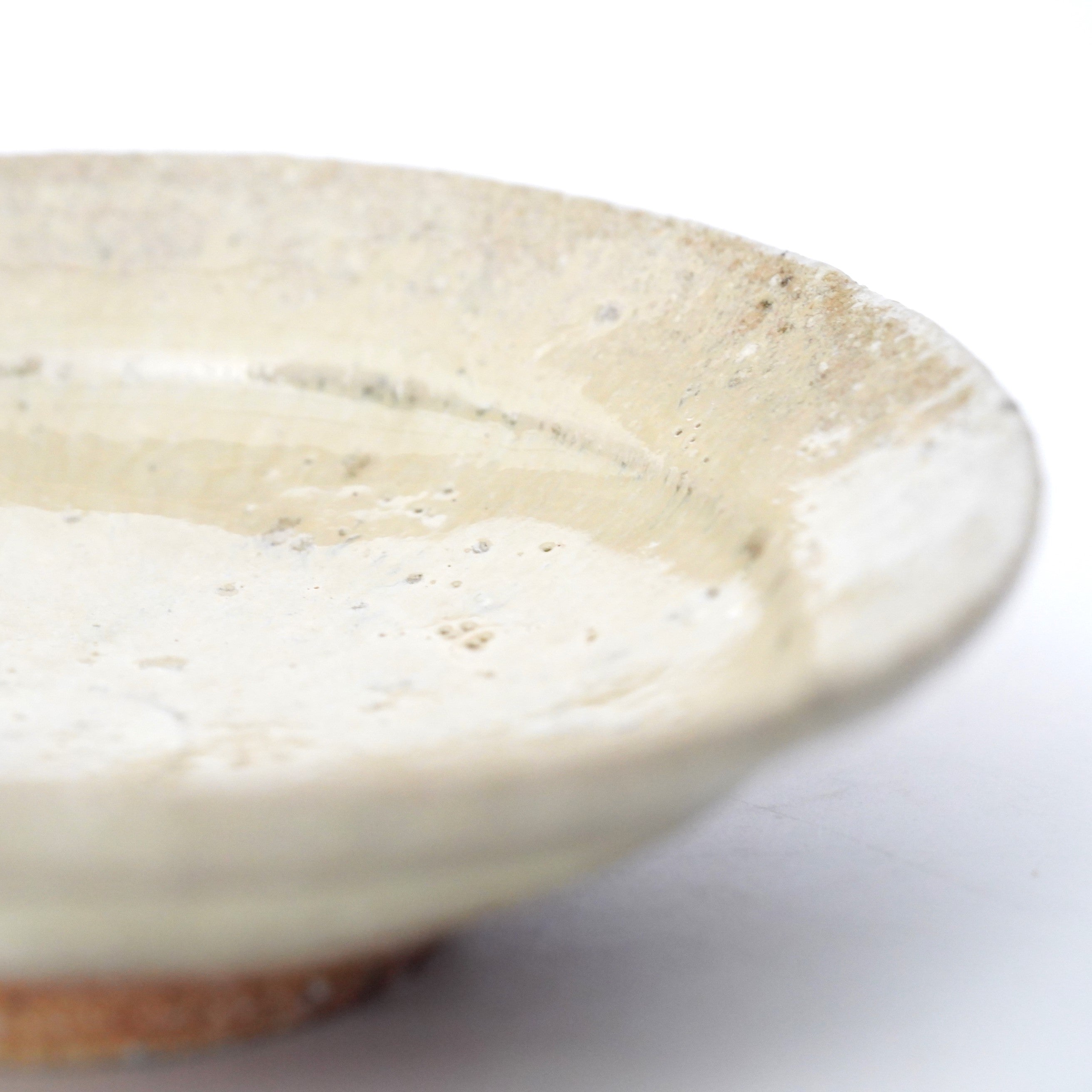 藤ノ木陽太郎 皿 藤ノ木陽太郎】斑唐津五寸皿 – うつわ御結