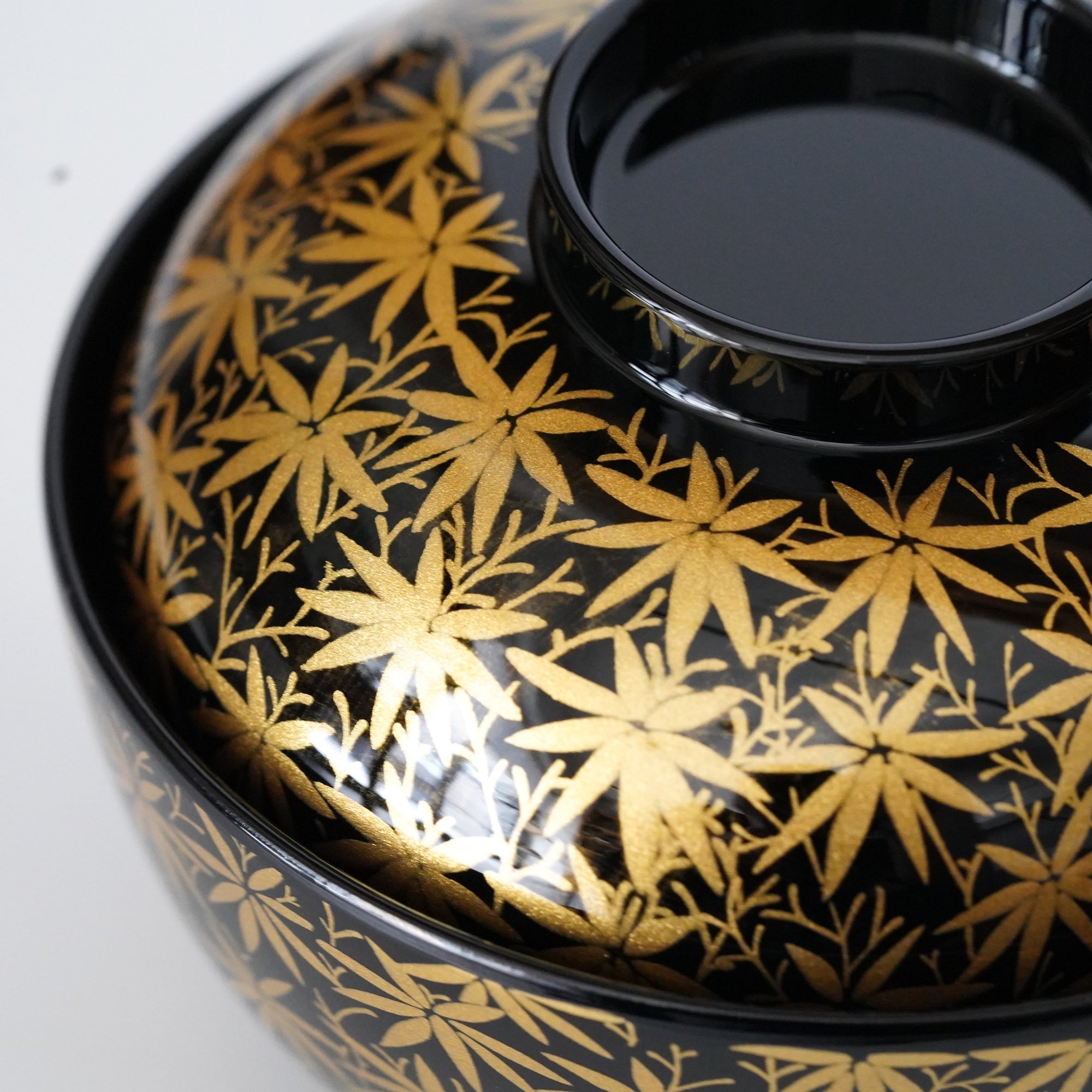 Black bamboo grass patterned Sensai bowl